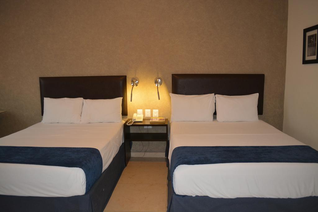 Ruíz Milán Hotel by null