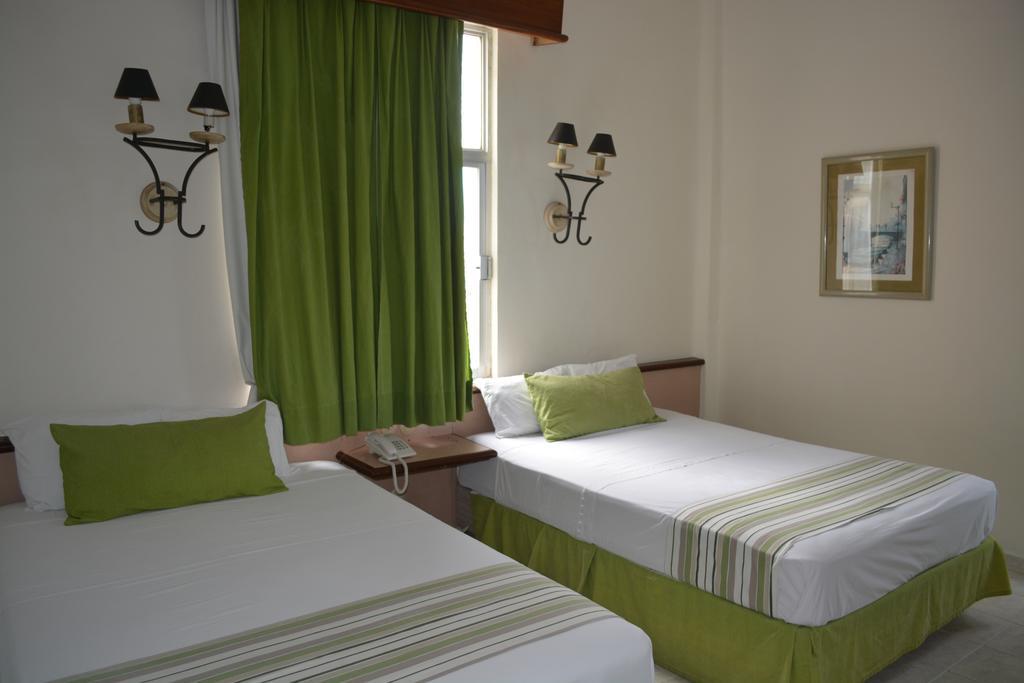 Ruíz Milán Hotel by null