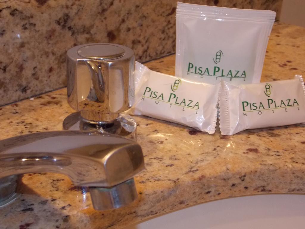 Pisa Plaza Hotel by null