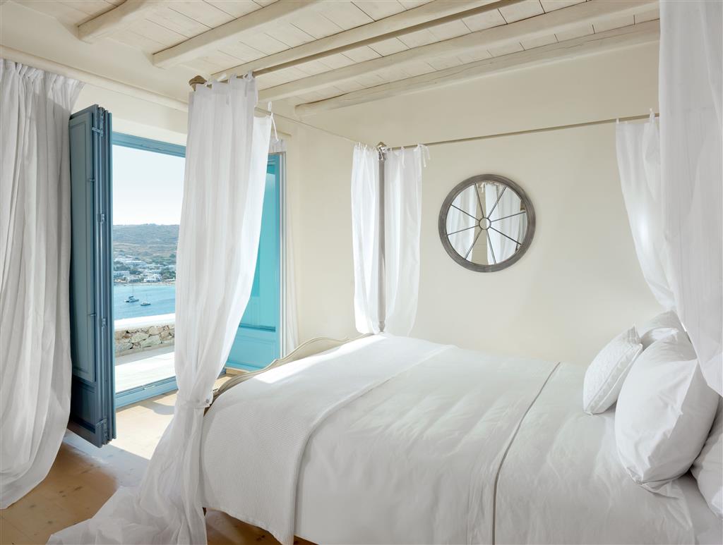 Santa Marina - photo