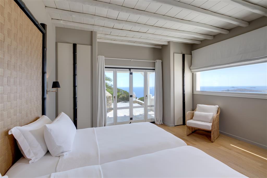 Santa Marina - photo