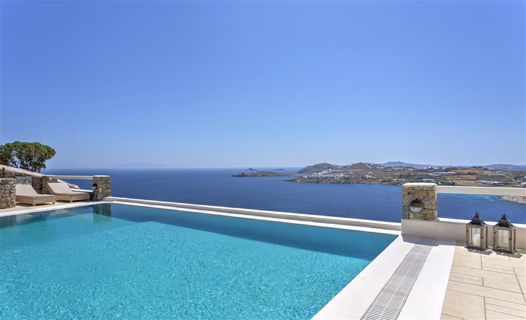 Santa Marina - photo