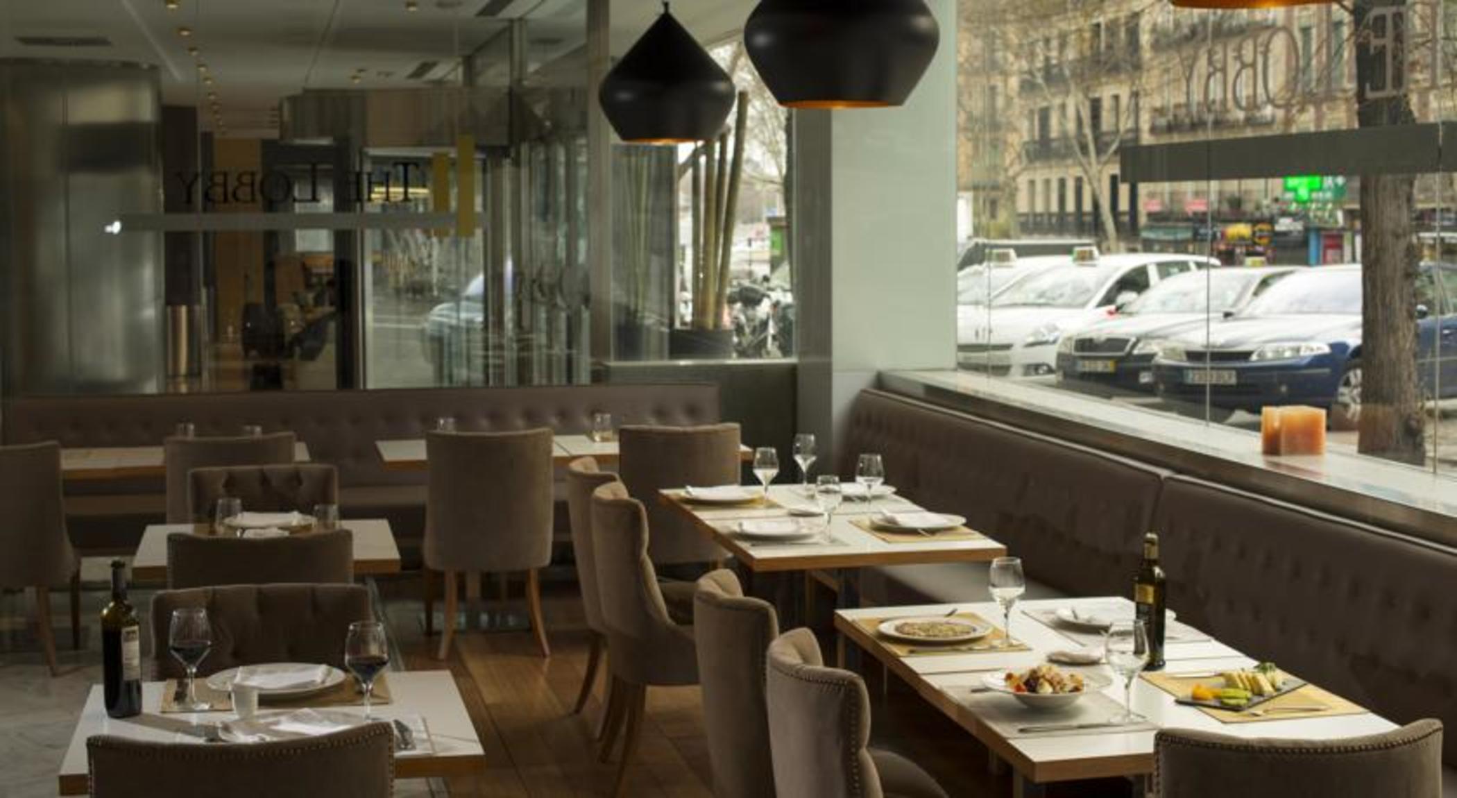 Radisson RED Madrid by null