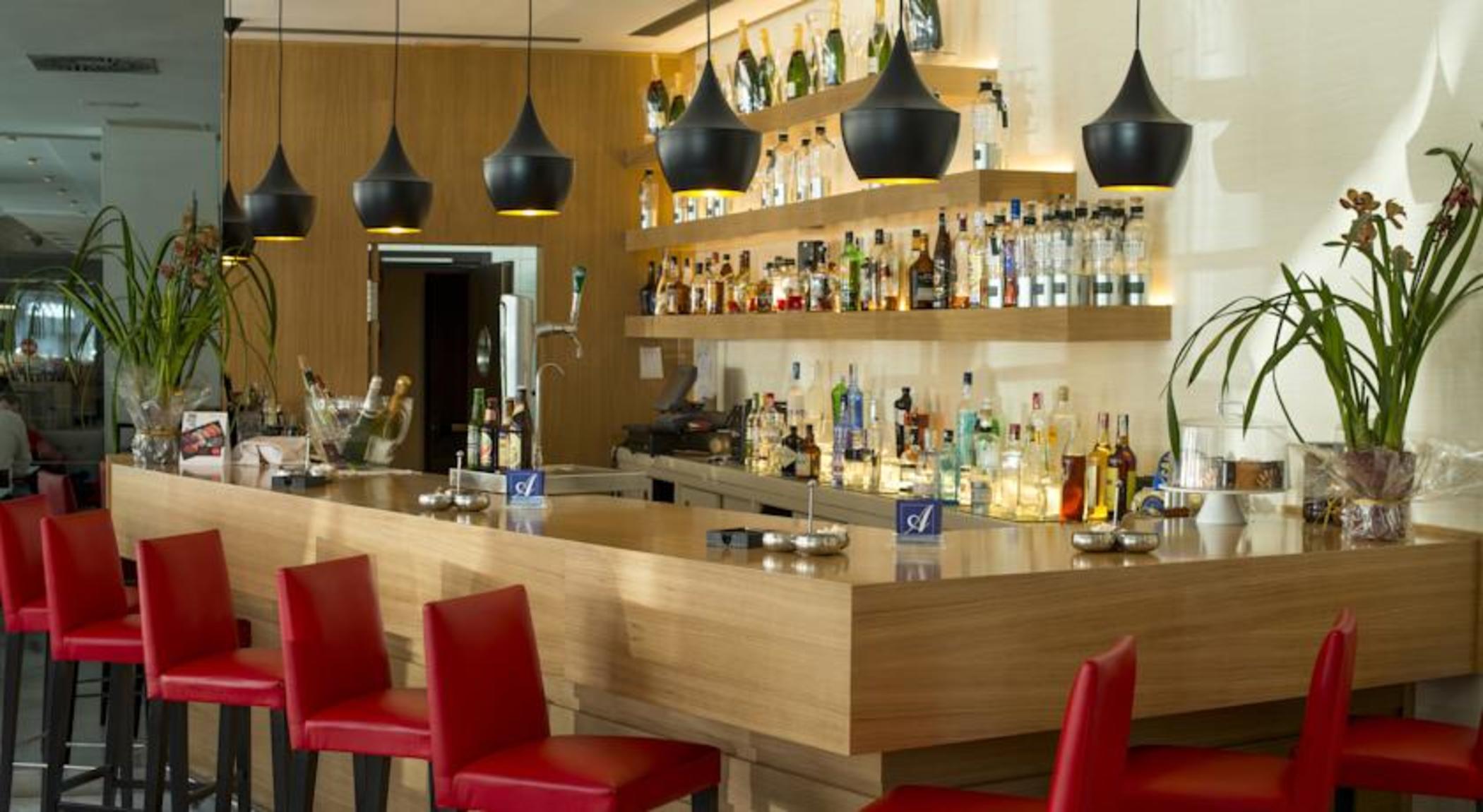 Radisson RED Madrid by null