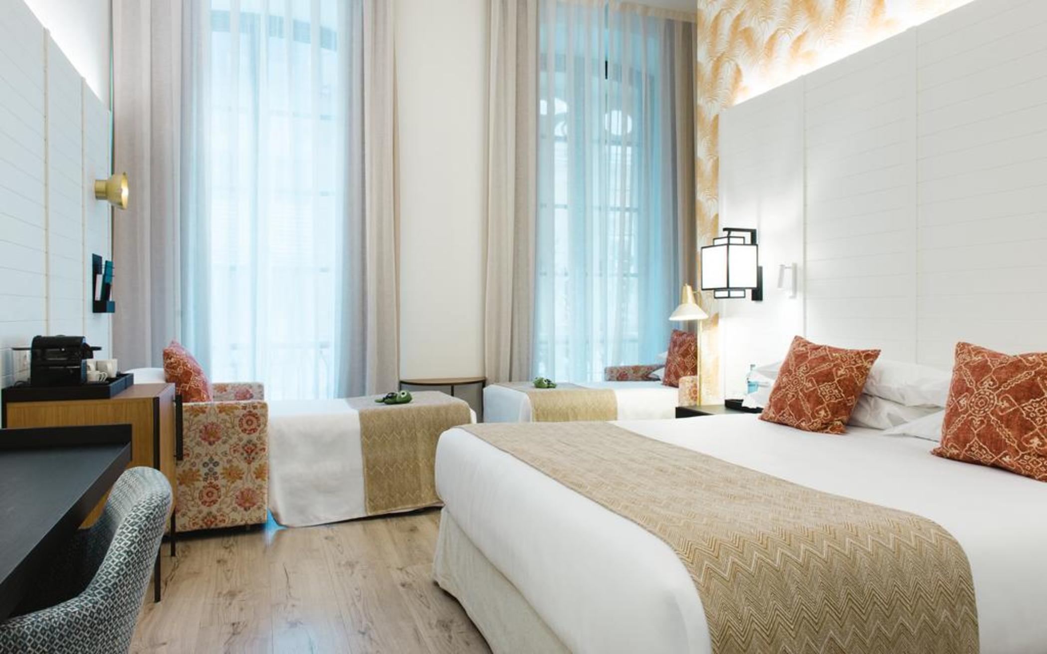 Catalonia Molina Lario by null