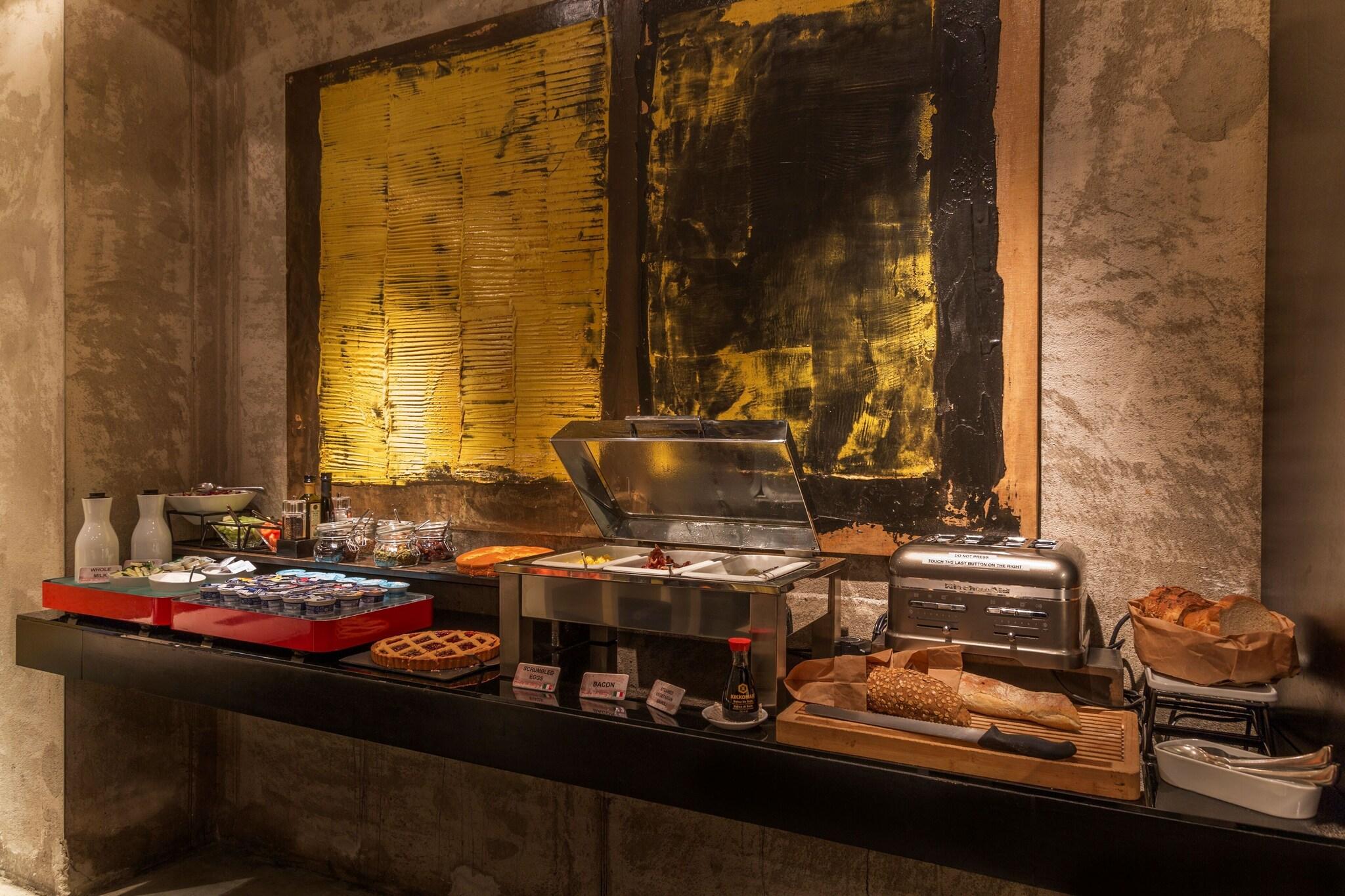 STRAF Hotel - A Member of Design Hotels by null
