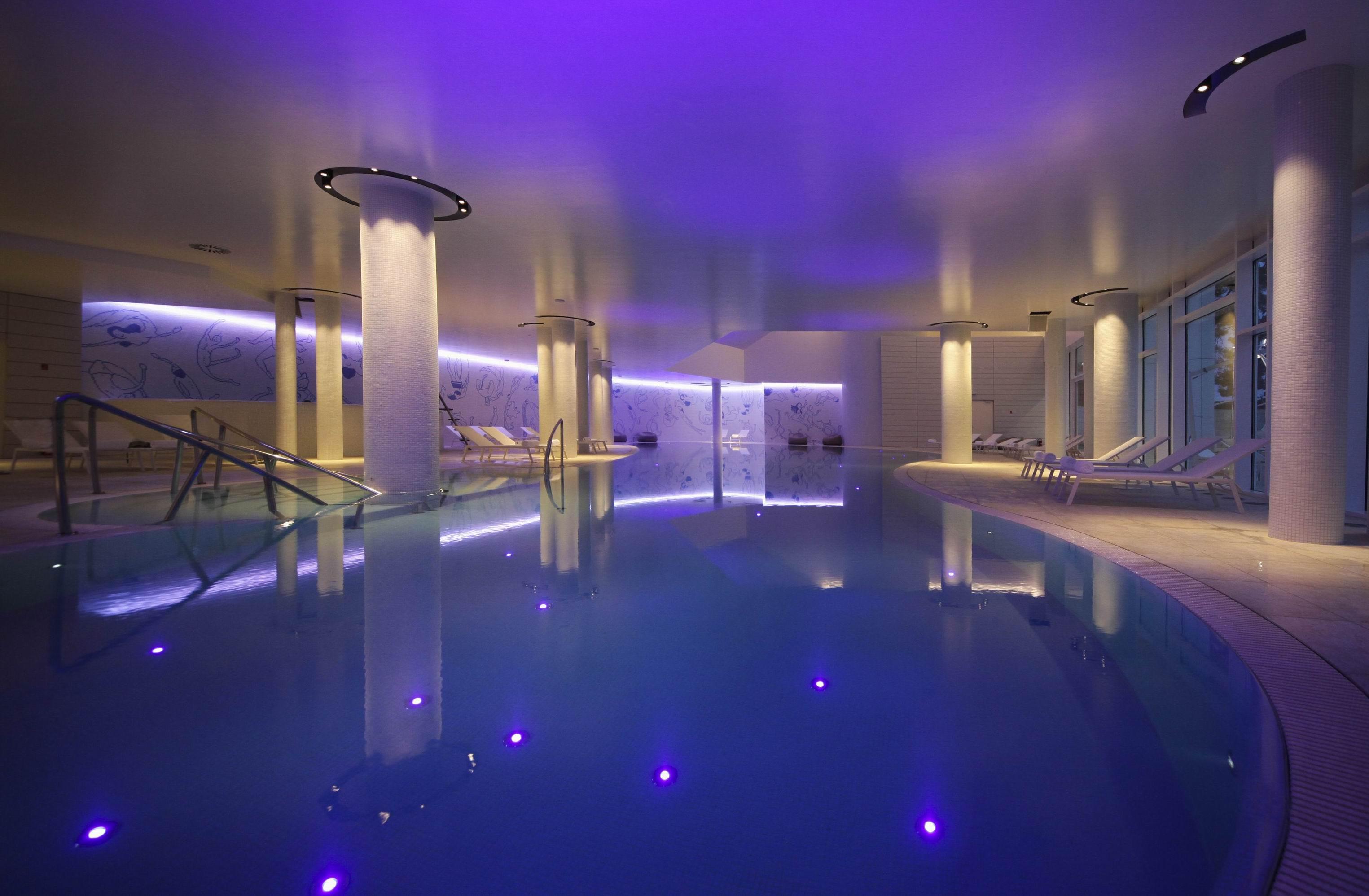 Hotel Bellevue by null