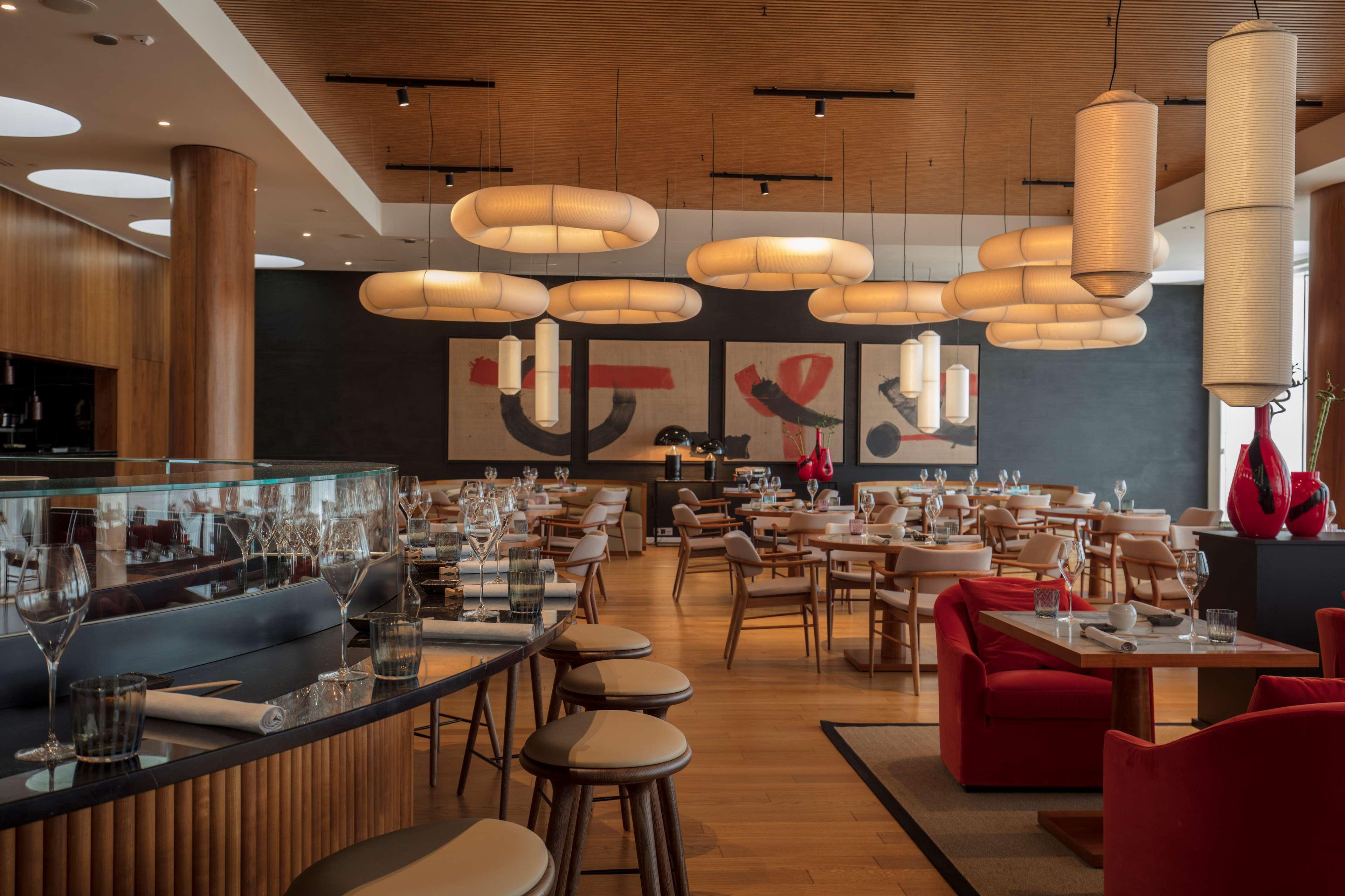 Hotel Bellevue by null