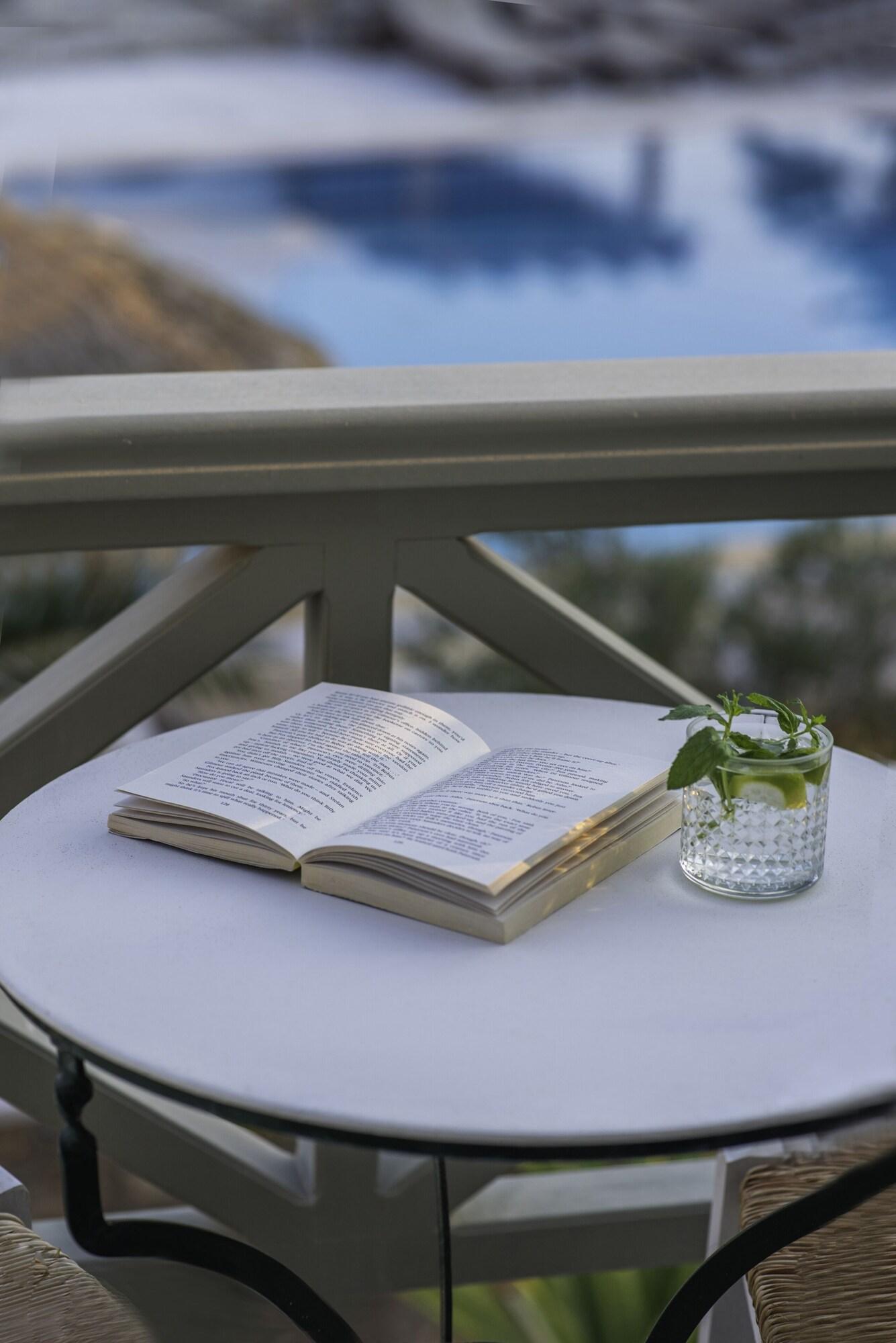 Yialos Ios Hotel by null