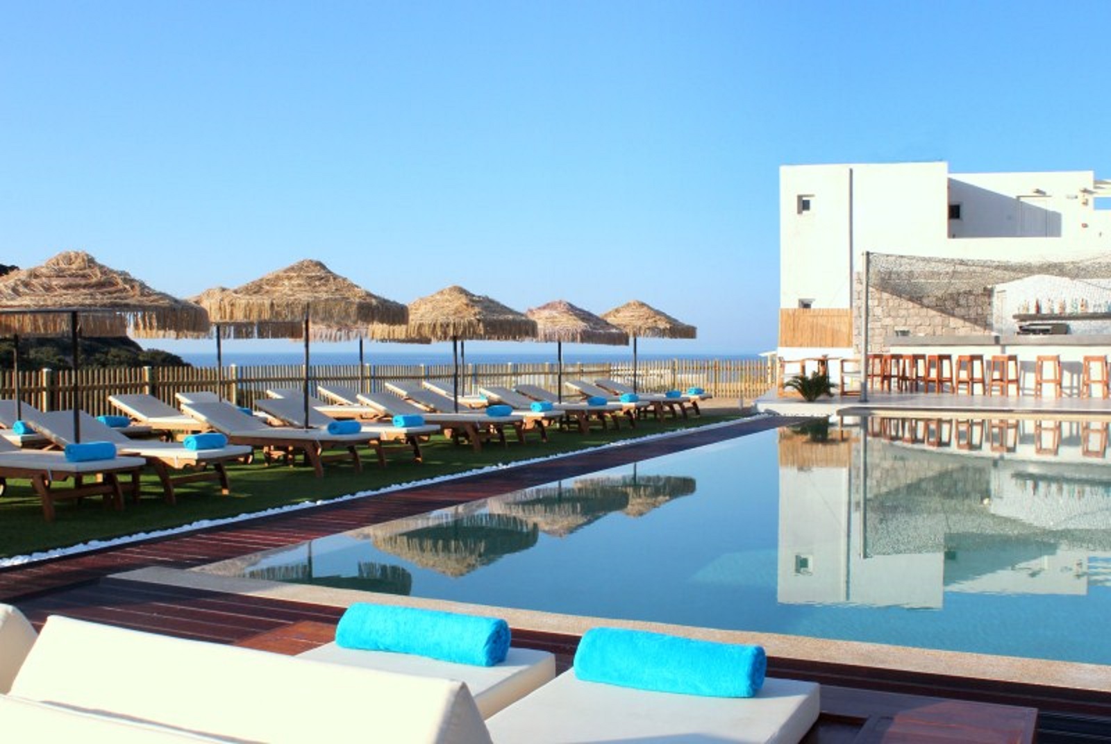 Golden Milos Beach House by Domotel by null