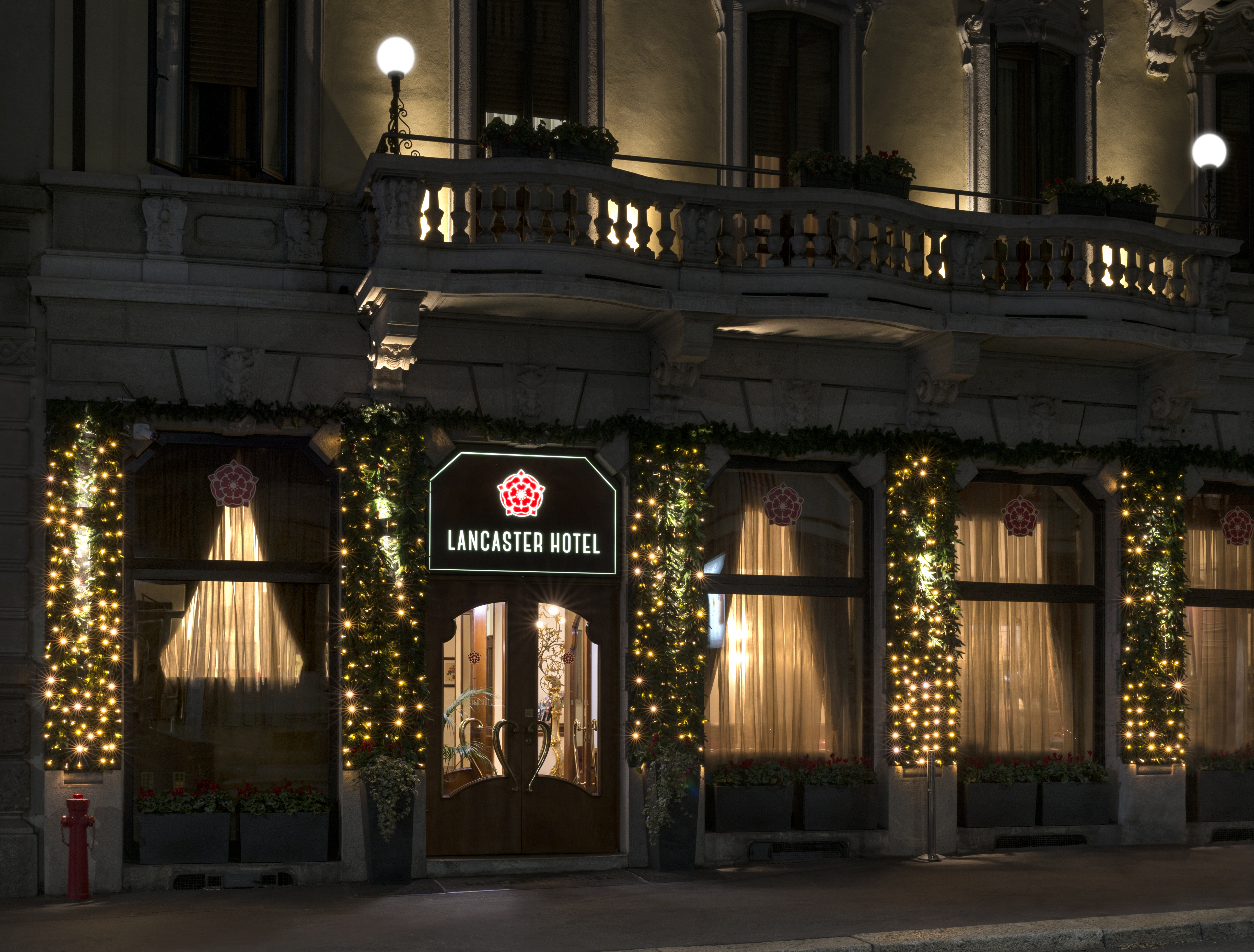 Lancaster Hotel - photo