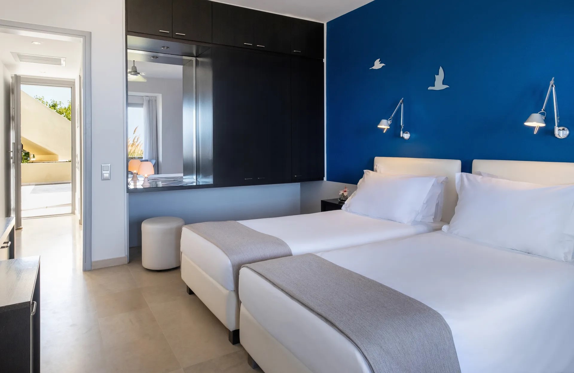 The Majestic Hotel Santorini by null