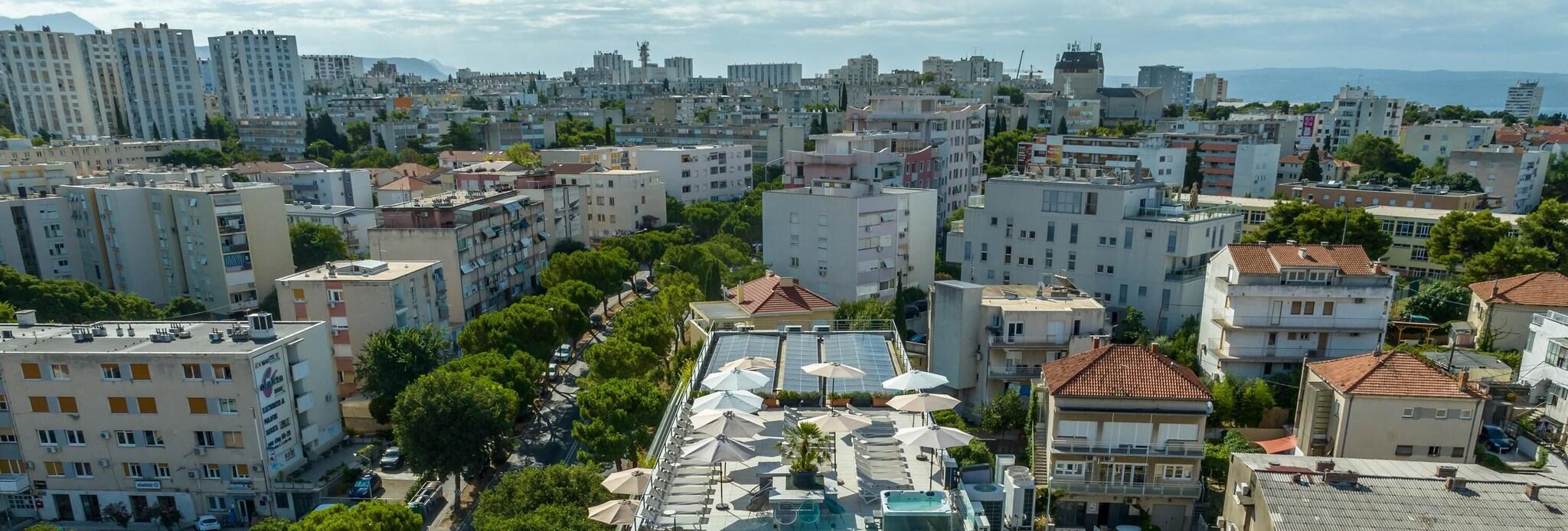 Art Hotel - фото