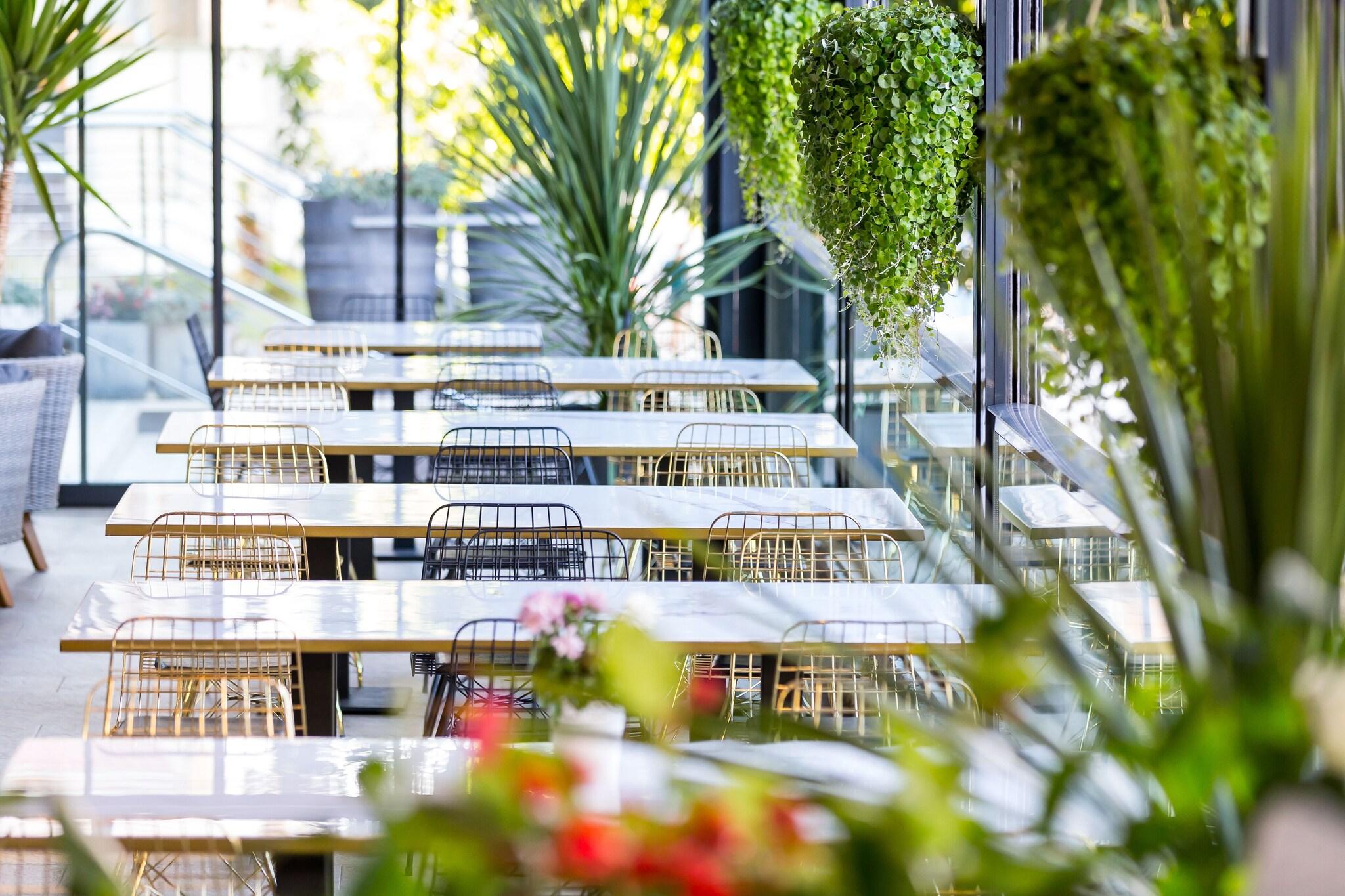 Art Hotel - фото