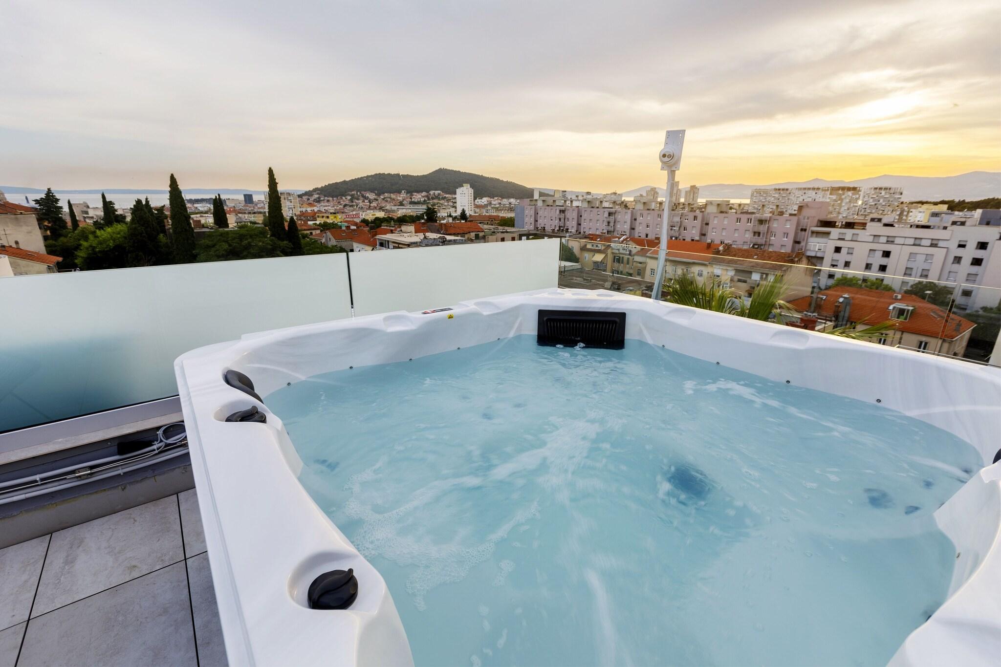 Art Hotel - фото