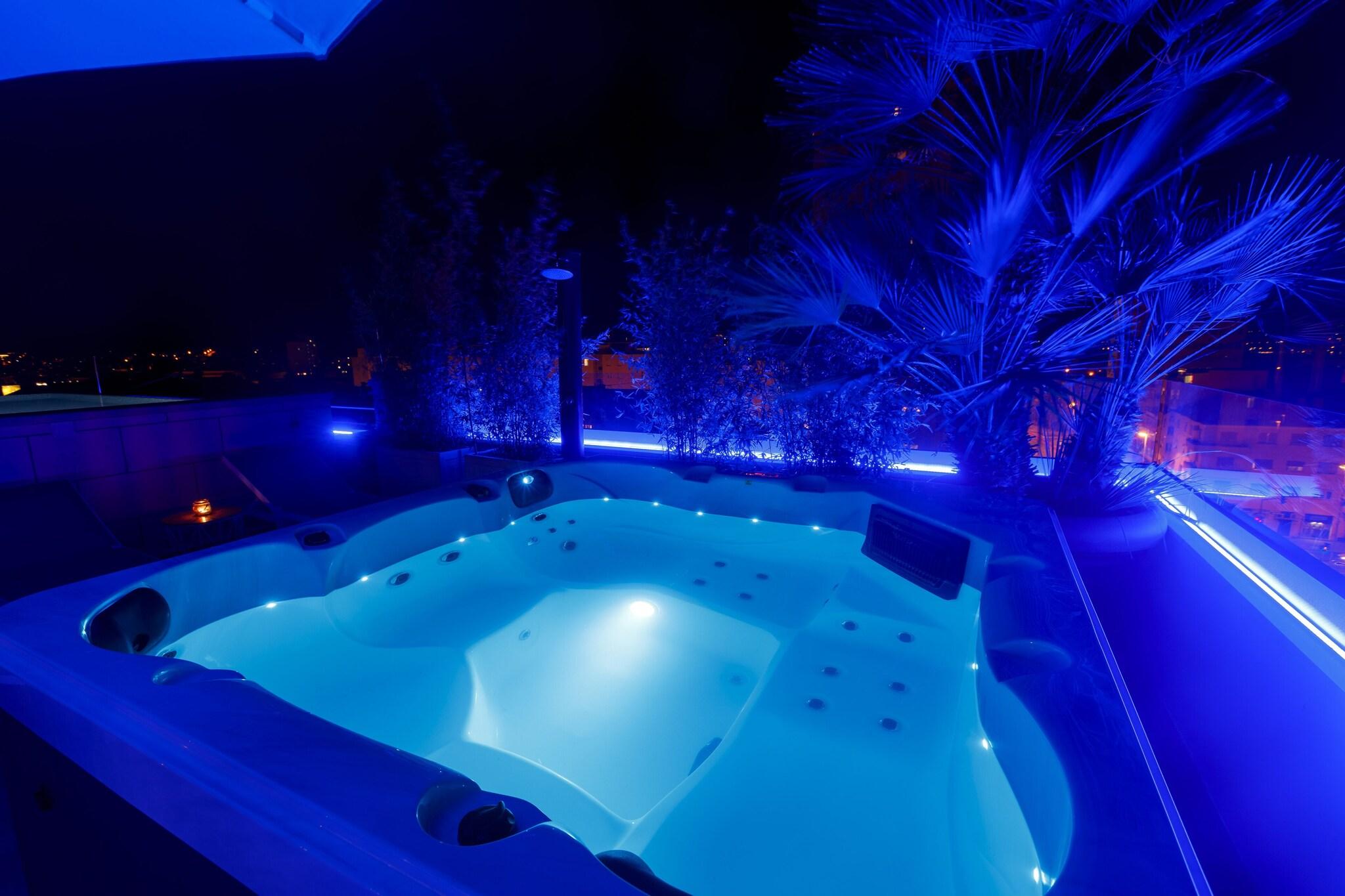 Art Hotel - фото