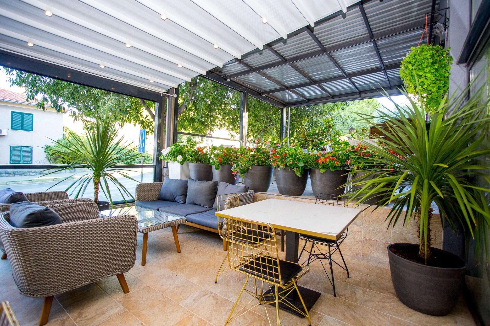 Art Hotel - фото