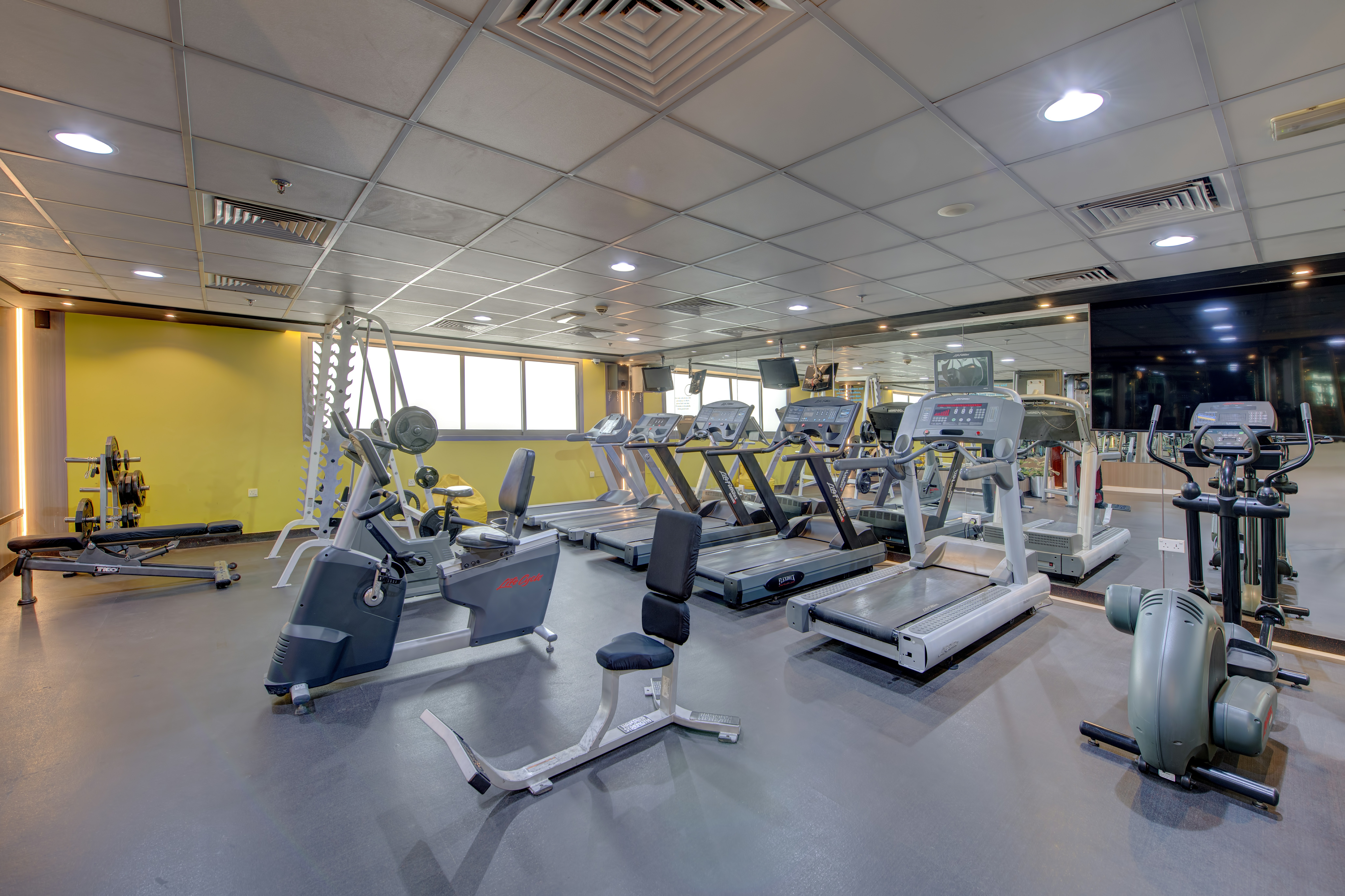 Howard Johnson Plaza by Wyndham Dubai Deira