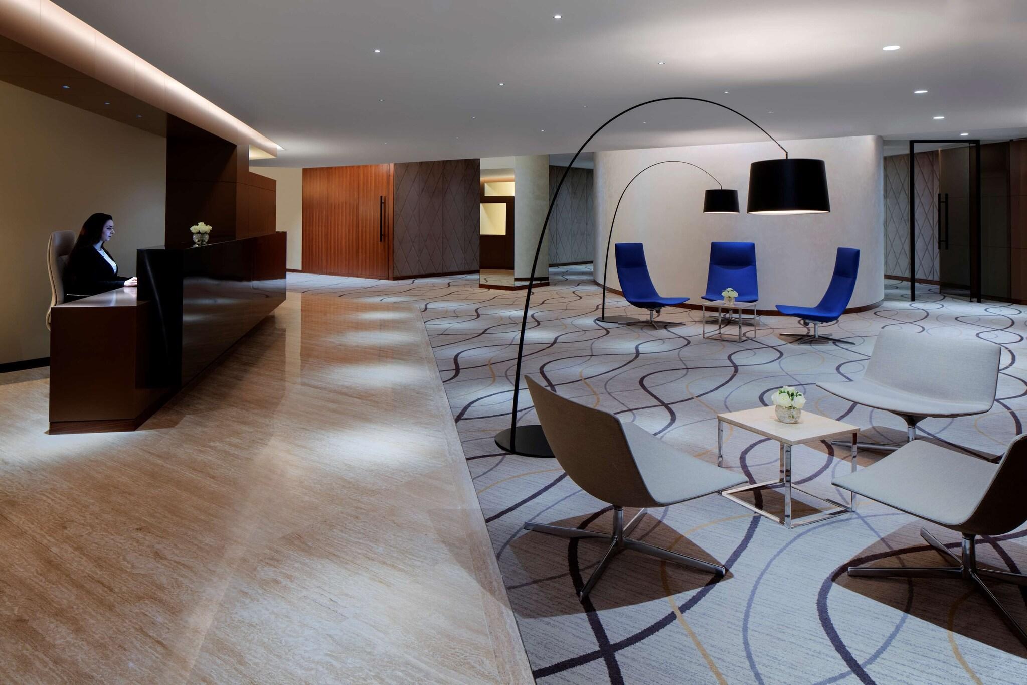 Radisson Blu Deira Creek - photo