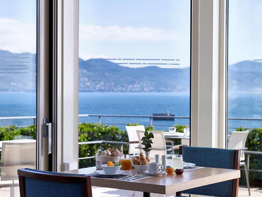 Pharae Palace - фото