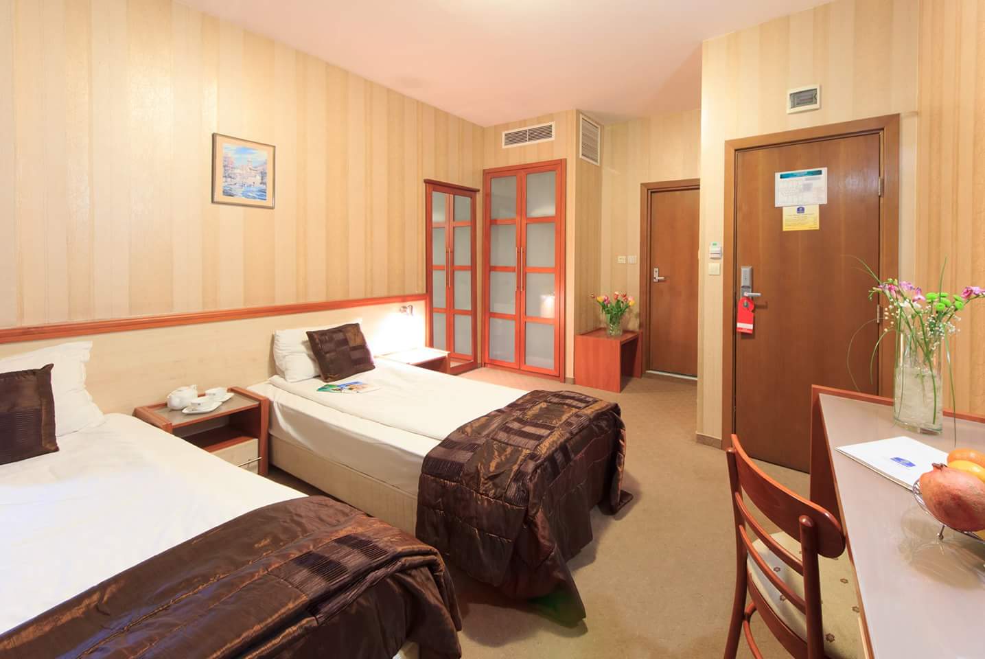 Hotel Premier by null