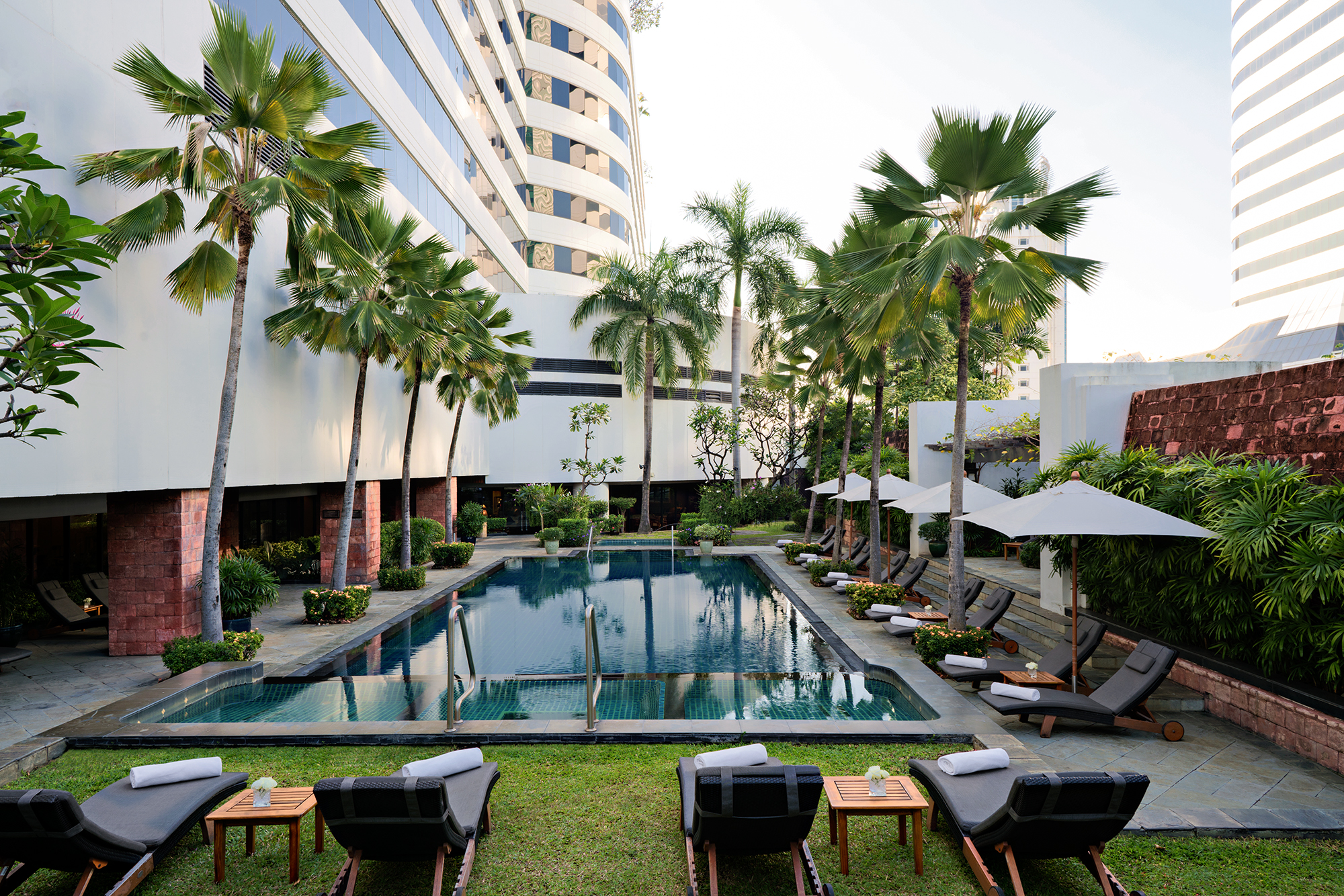 JW Marriott Hotel Bangkok by null