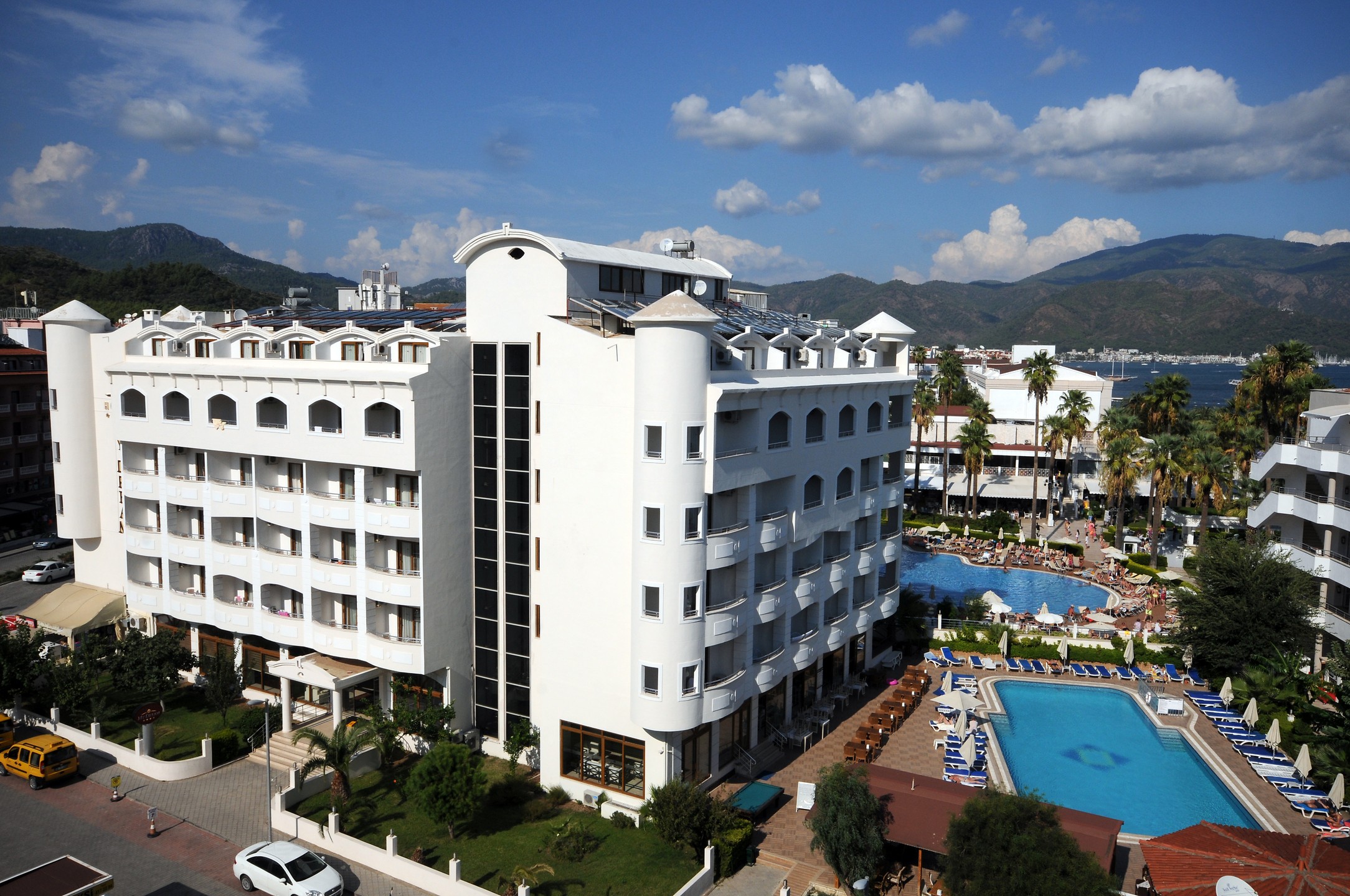 My Dream Hotel - фото