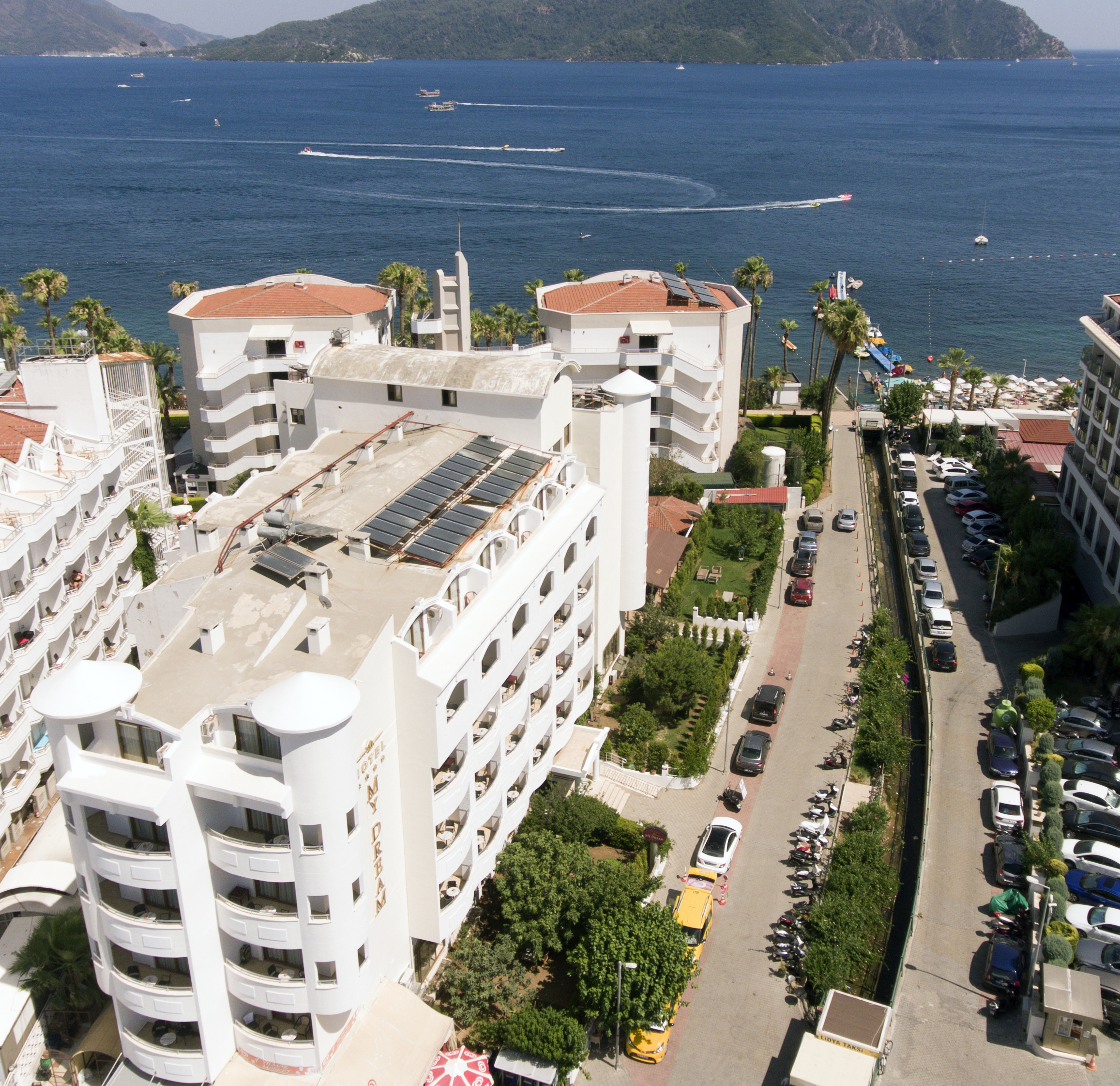 My Dream Hotel - фото