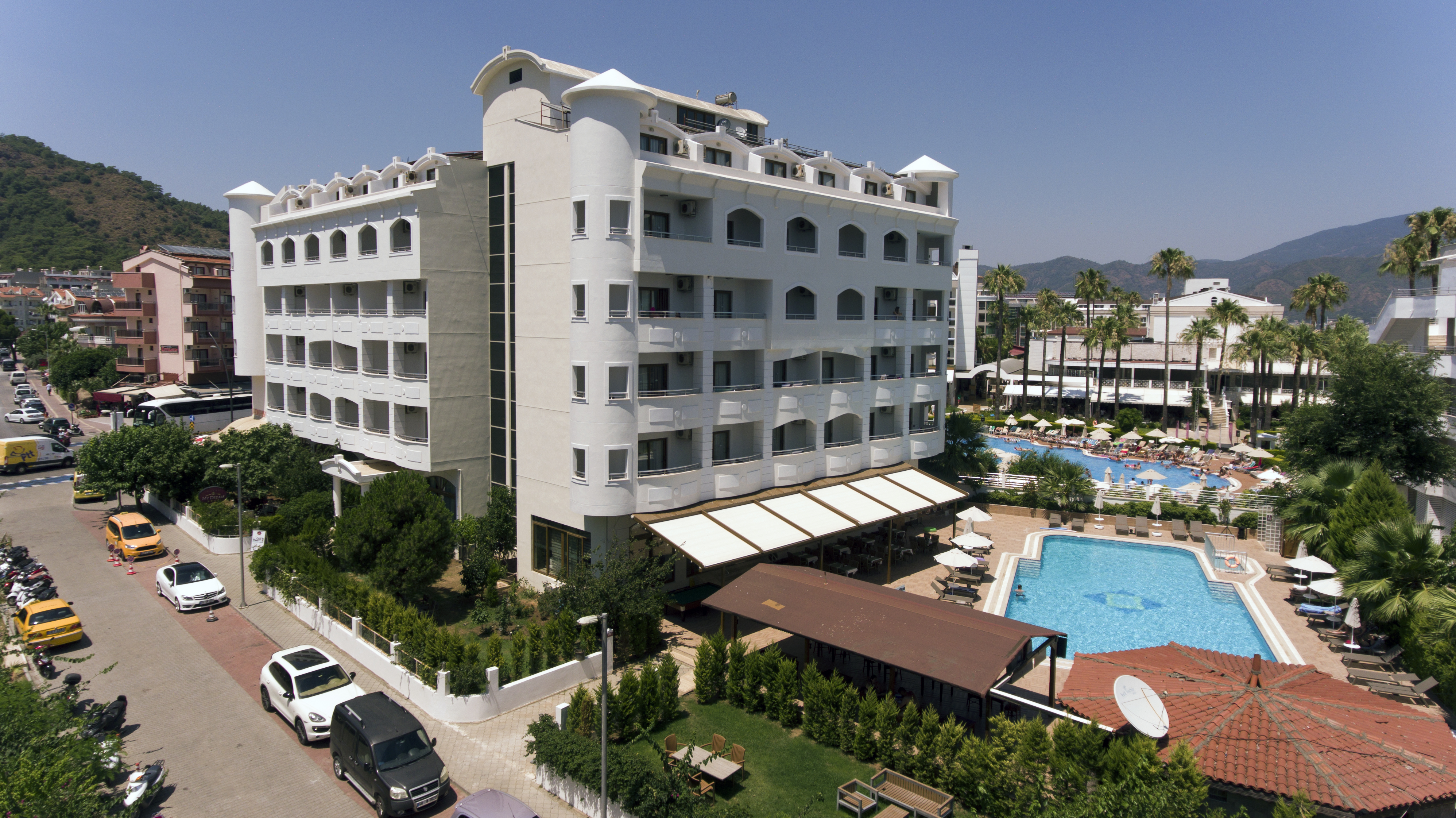 My Dream Hotel - фото