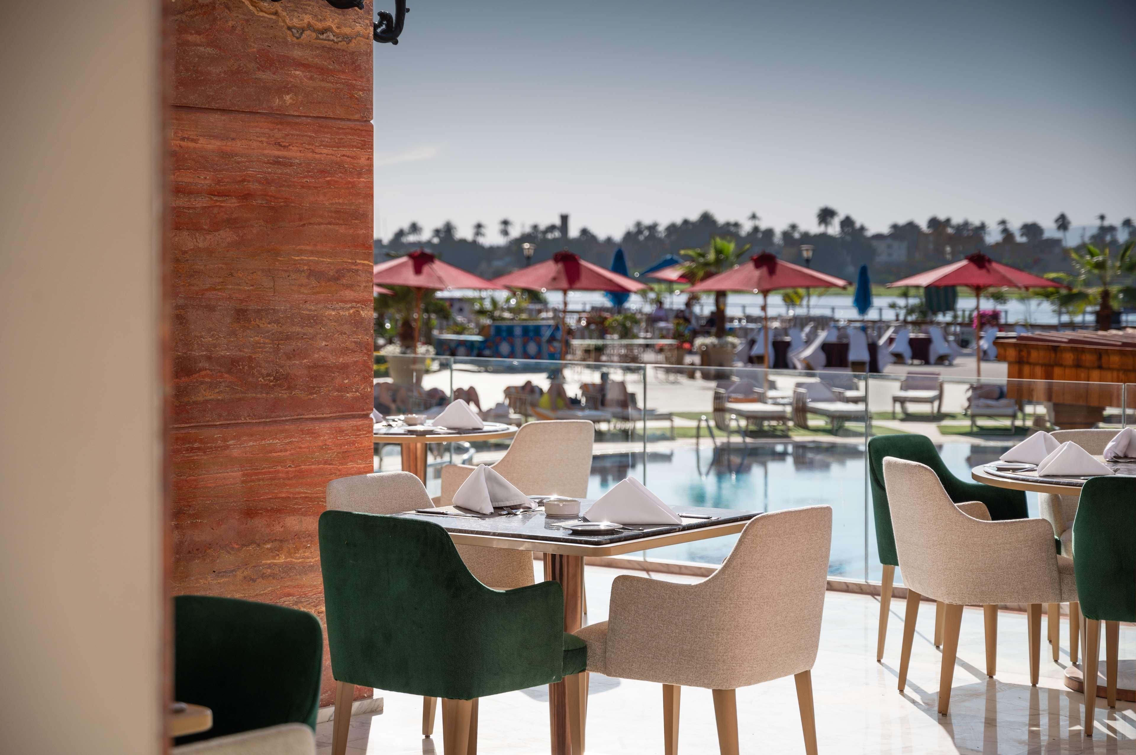 Sonesta St. George Hotel by null