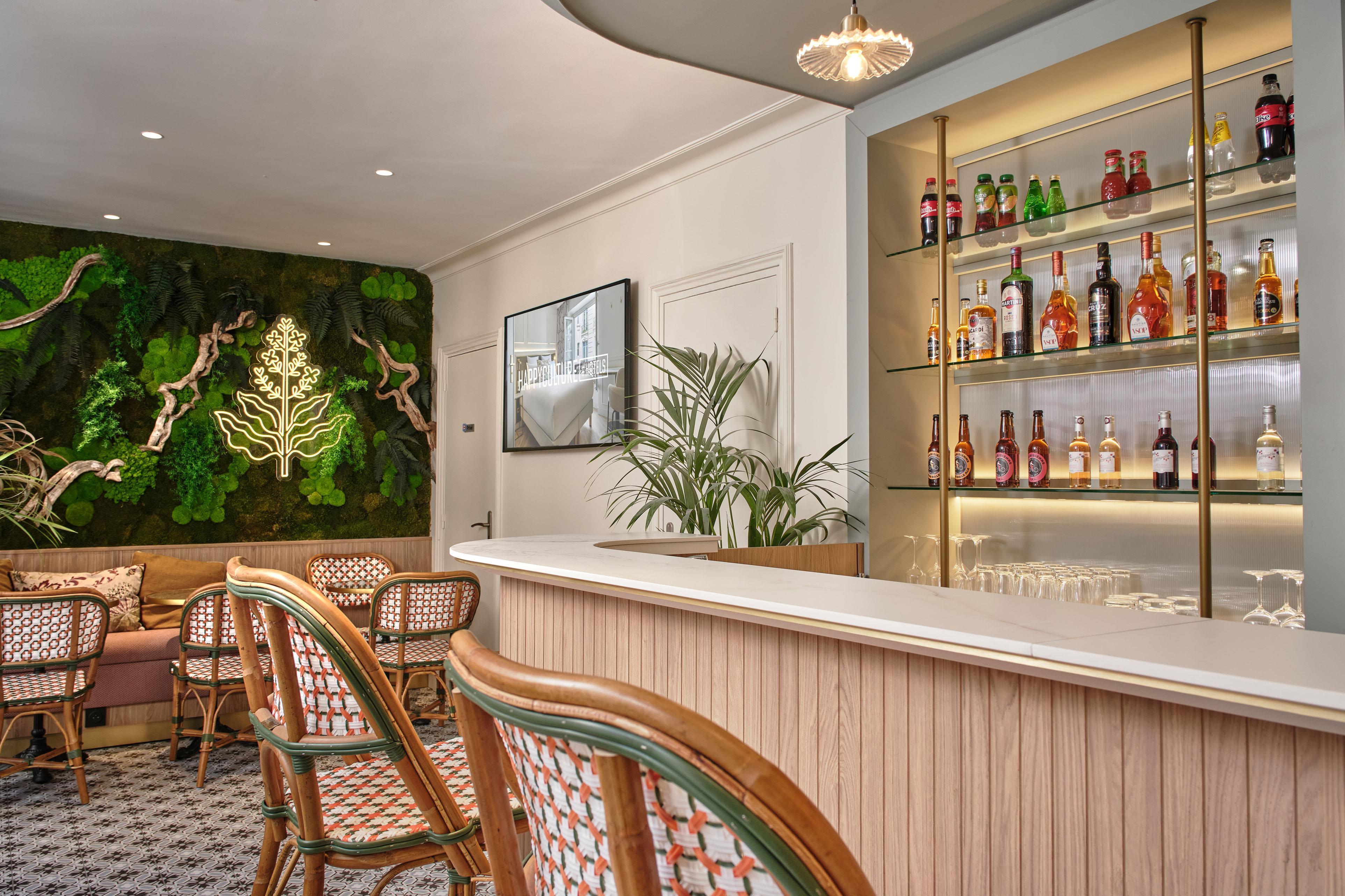 Posy Hotel by Happyculture