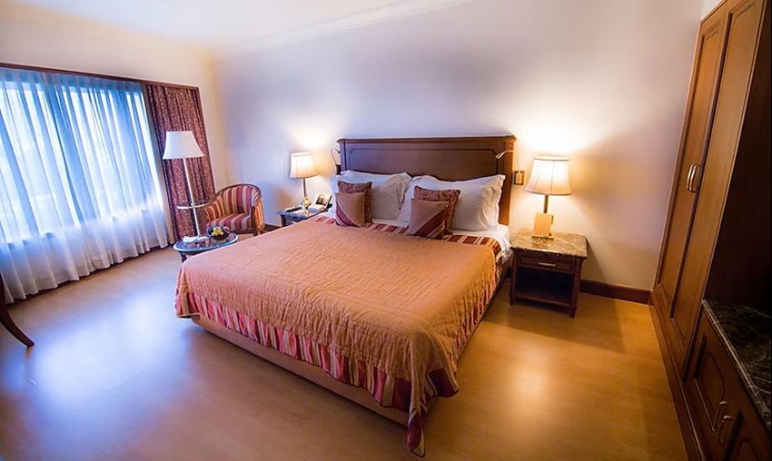 The Orchid Hotel Mumbai Vile Parle by null