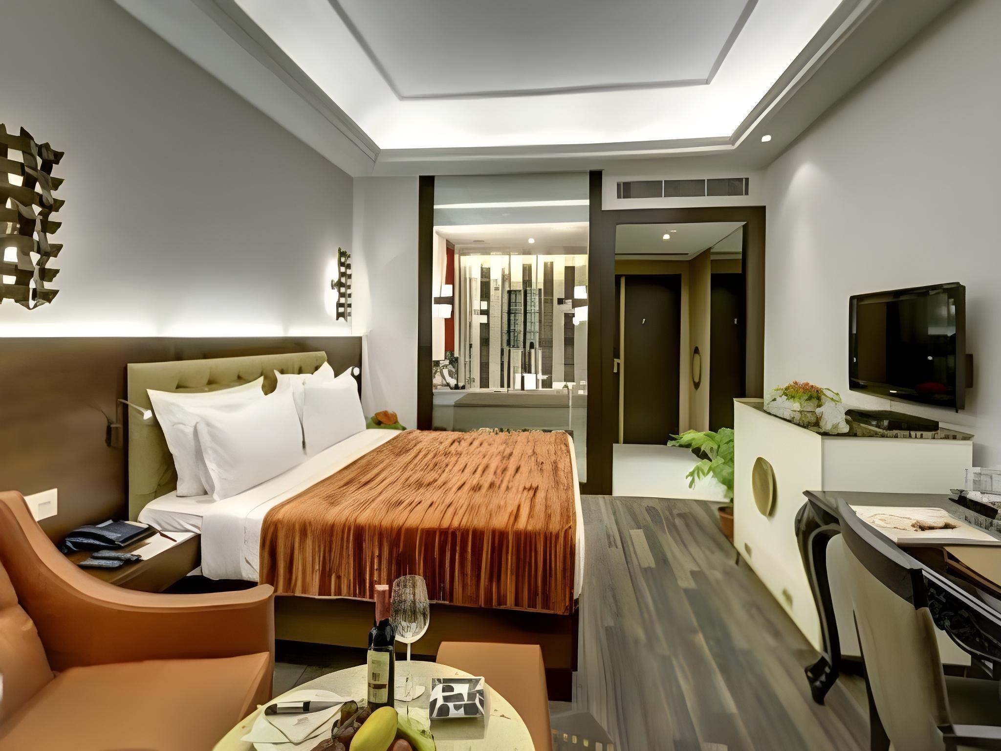 Hindusthan International  Kolkata