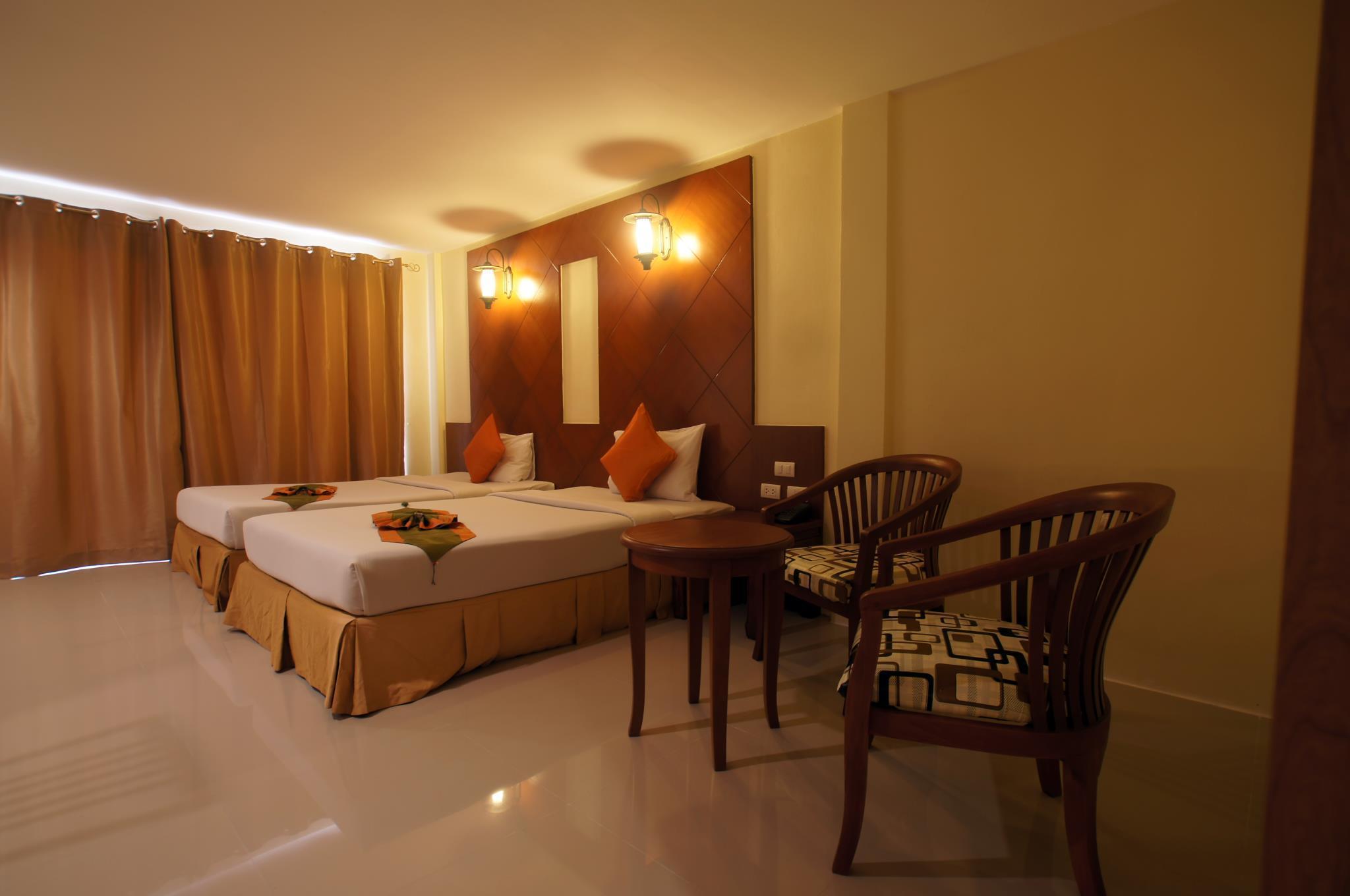 Khaolak Sunset Resort
