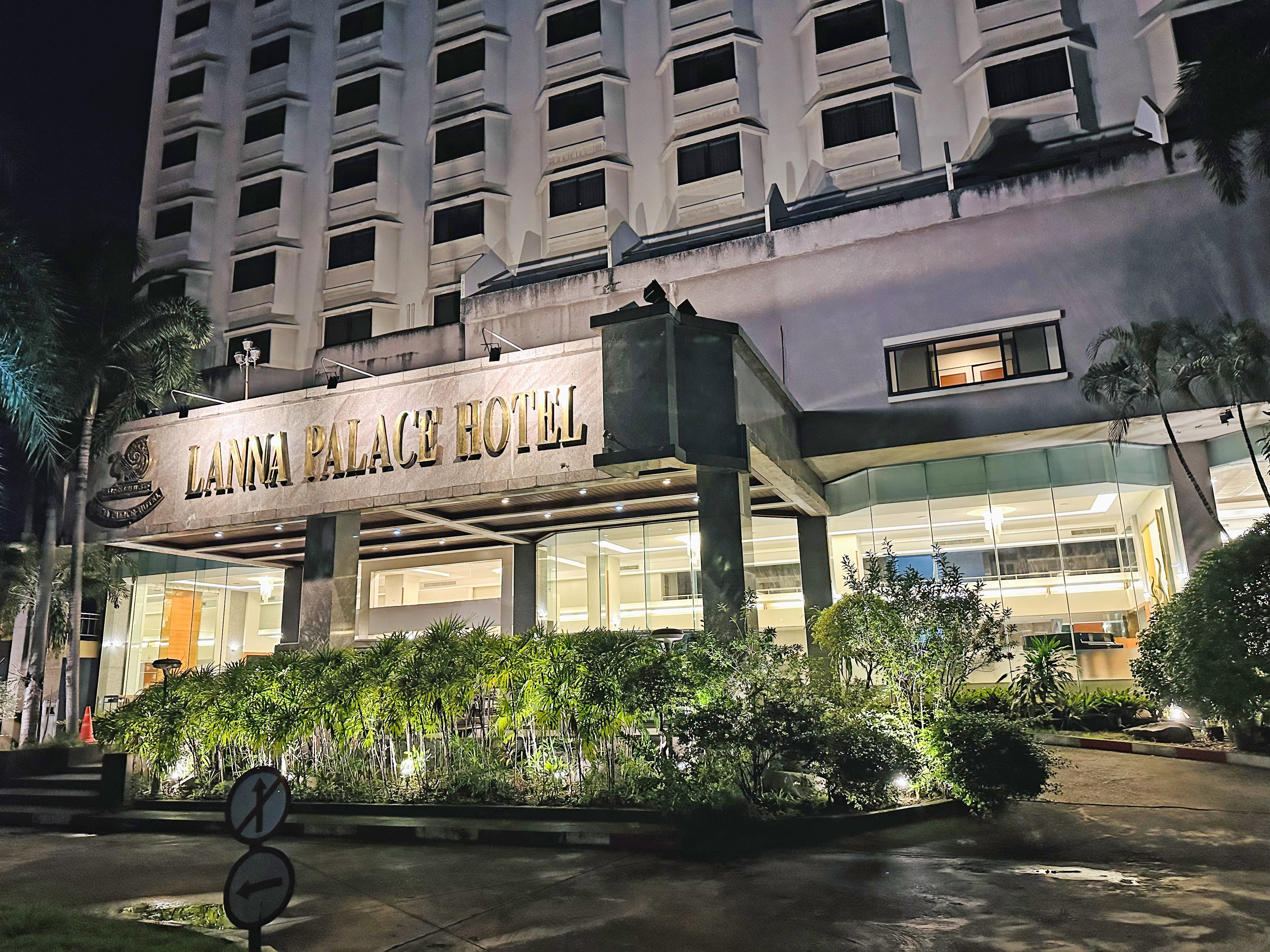 Lanna Palace 2004 Hotel by null