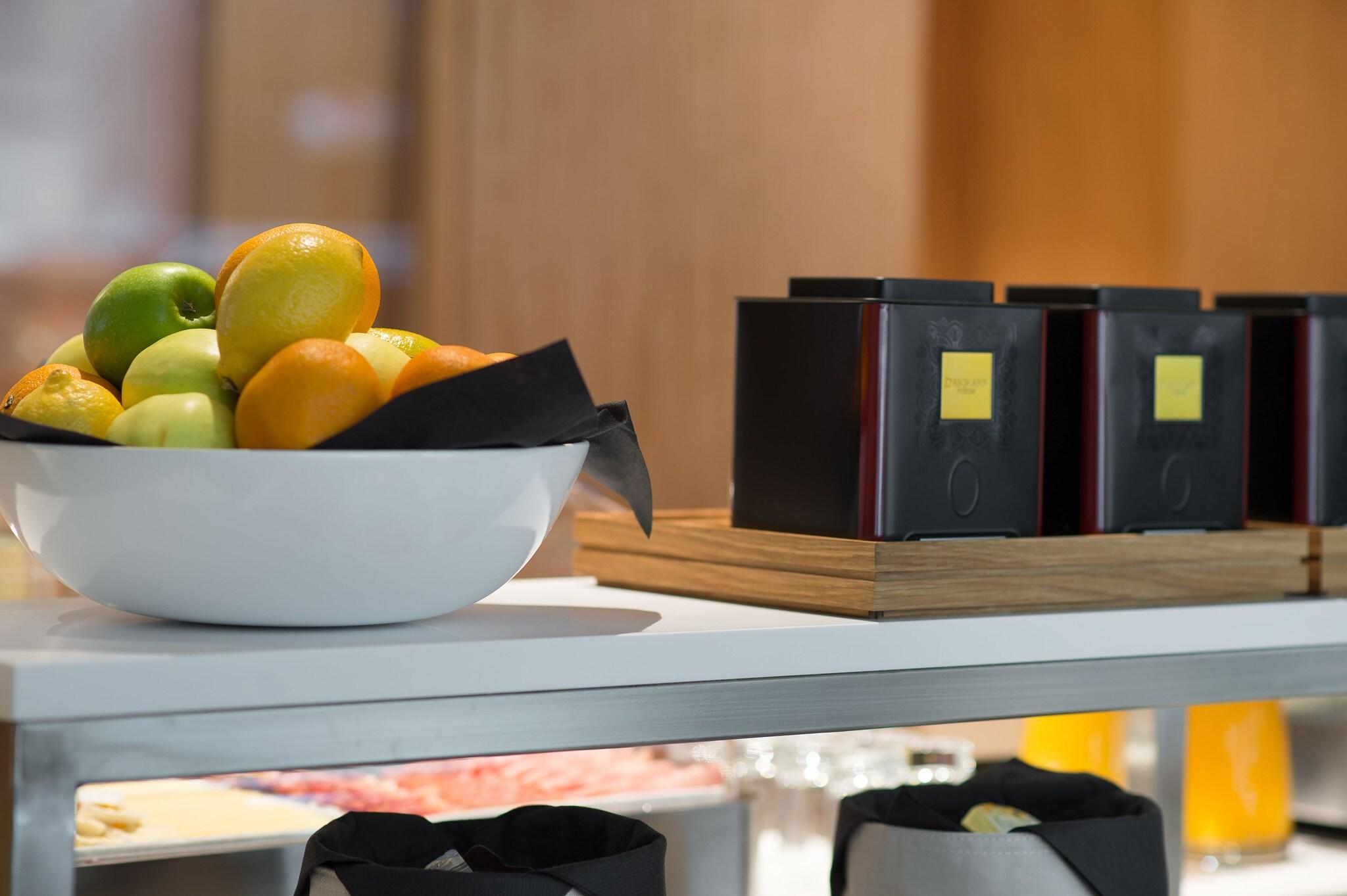 9Hotel Pâquis by null