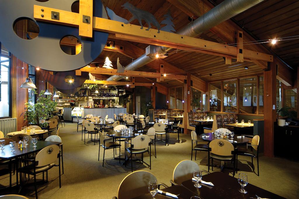 Lake Louise Inn