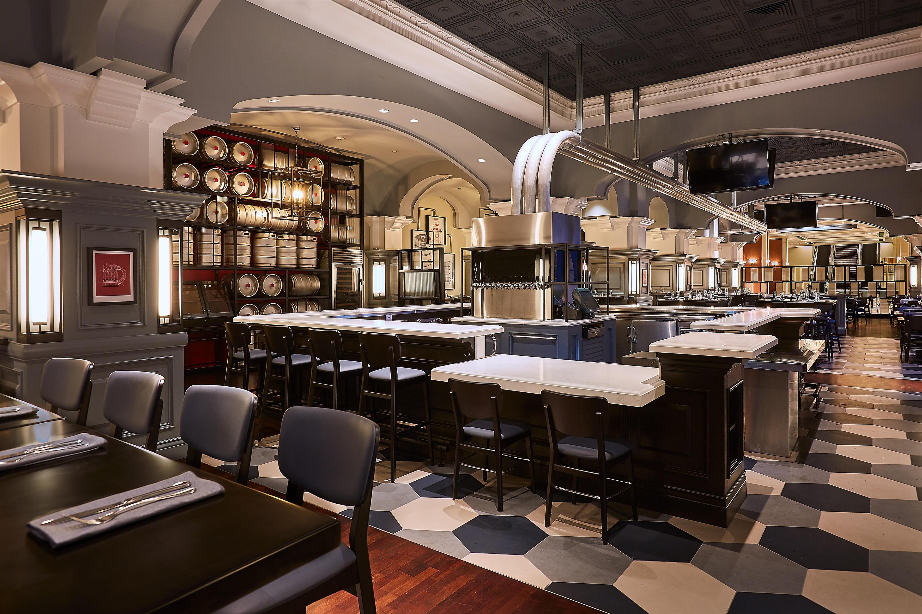 Manchester Grand Hyatt San Diego by null