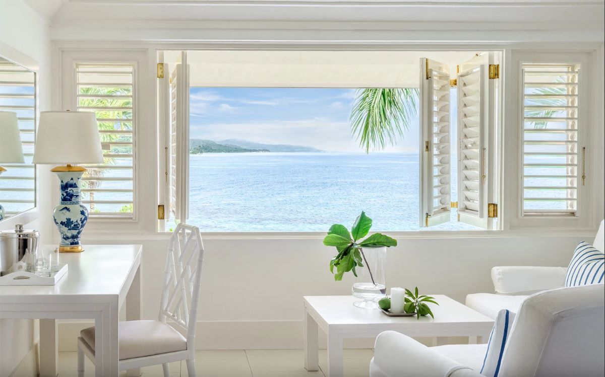 Round Hill Hotel and Villas by null