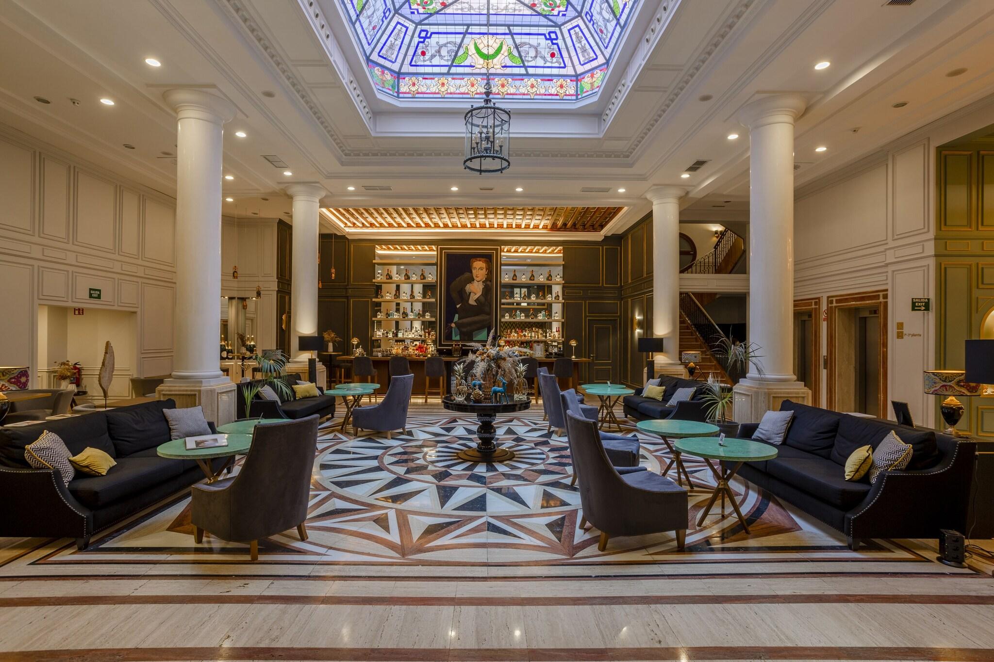 Eugenia de Montijo, Autograph Collection by null