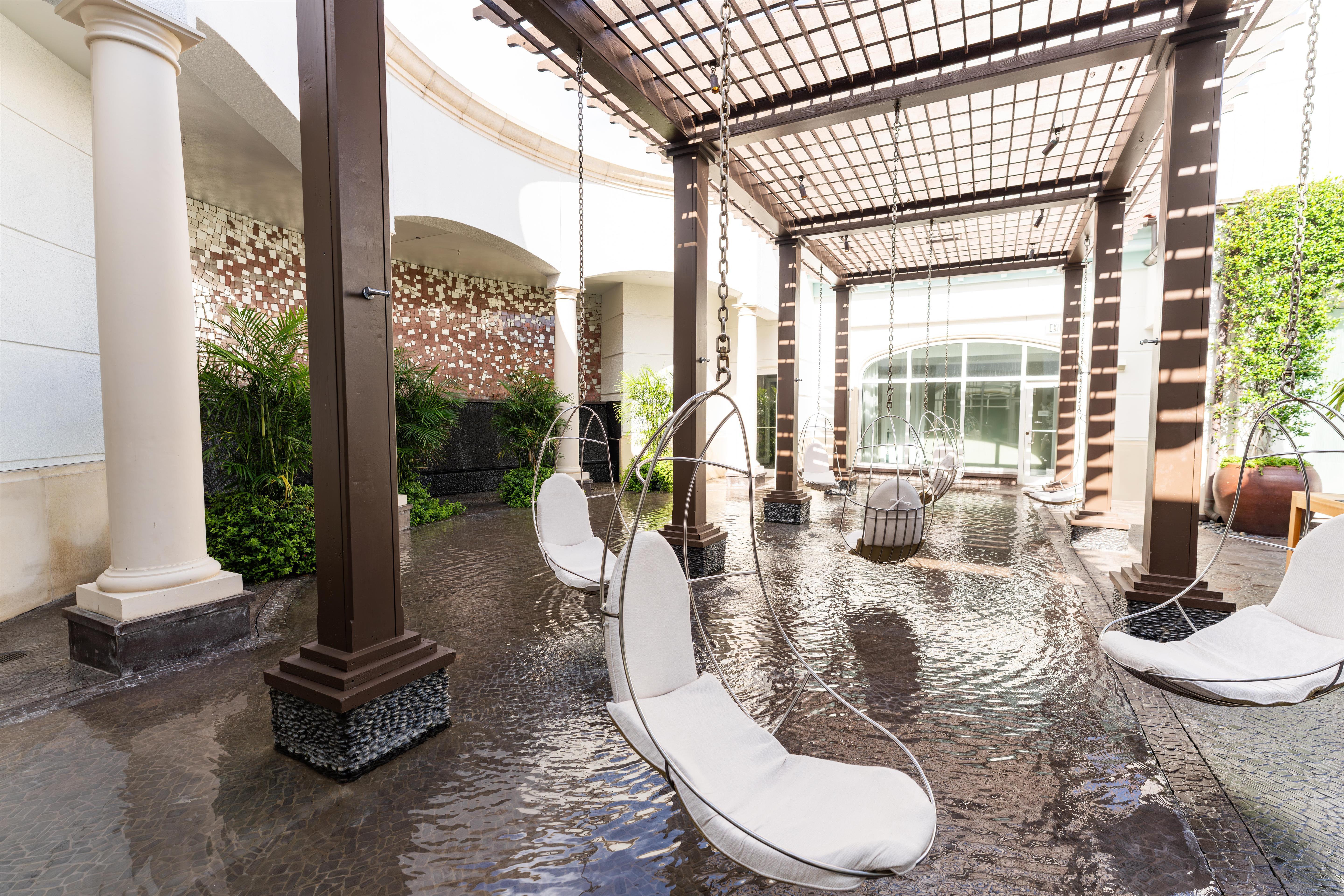 Eau Resort & Spa