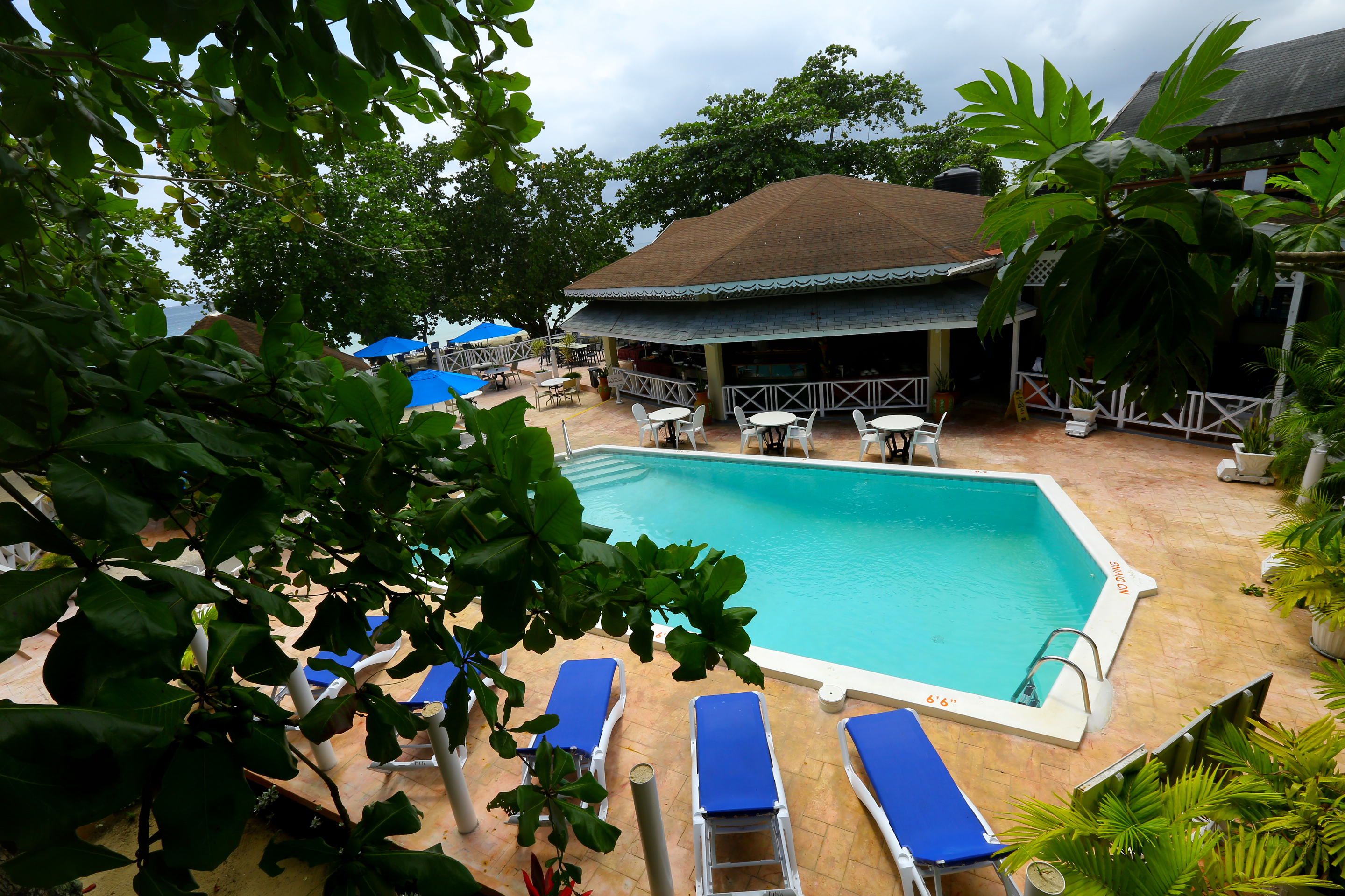 Merrils Beach Resorts - All Inclusive by null