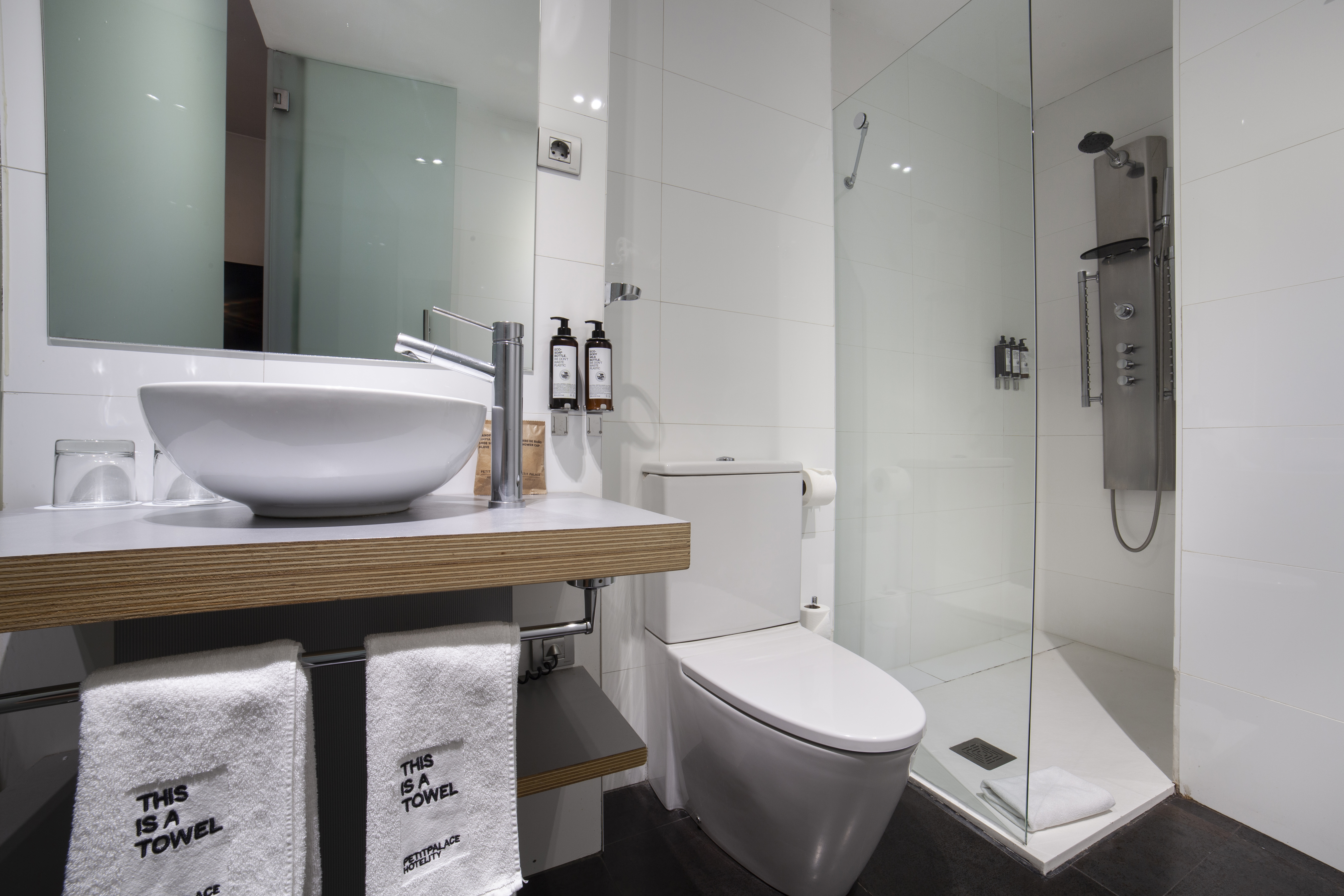 Petit Palace Plaza España