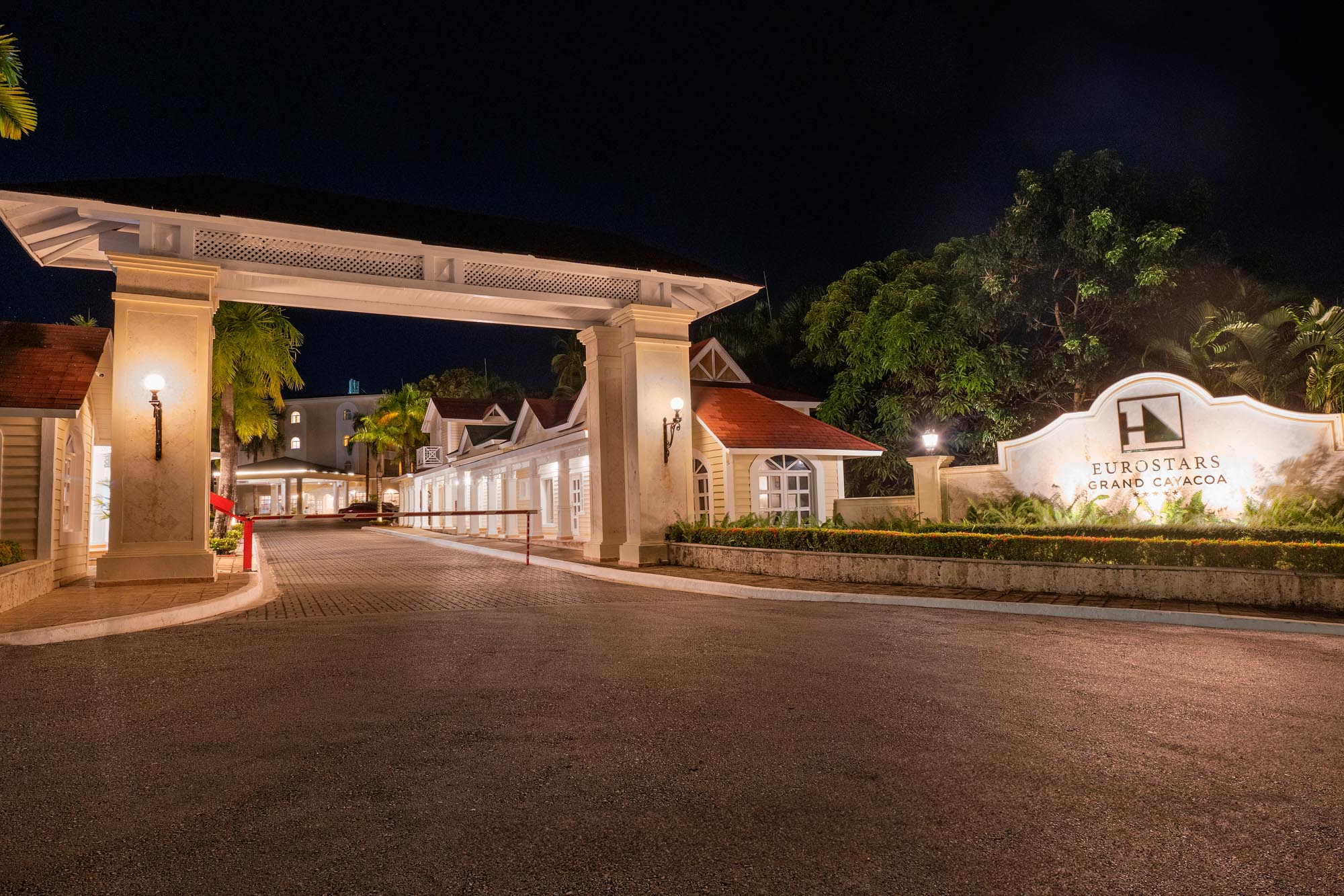 Eurostars Grand Cayacoa - photo