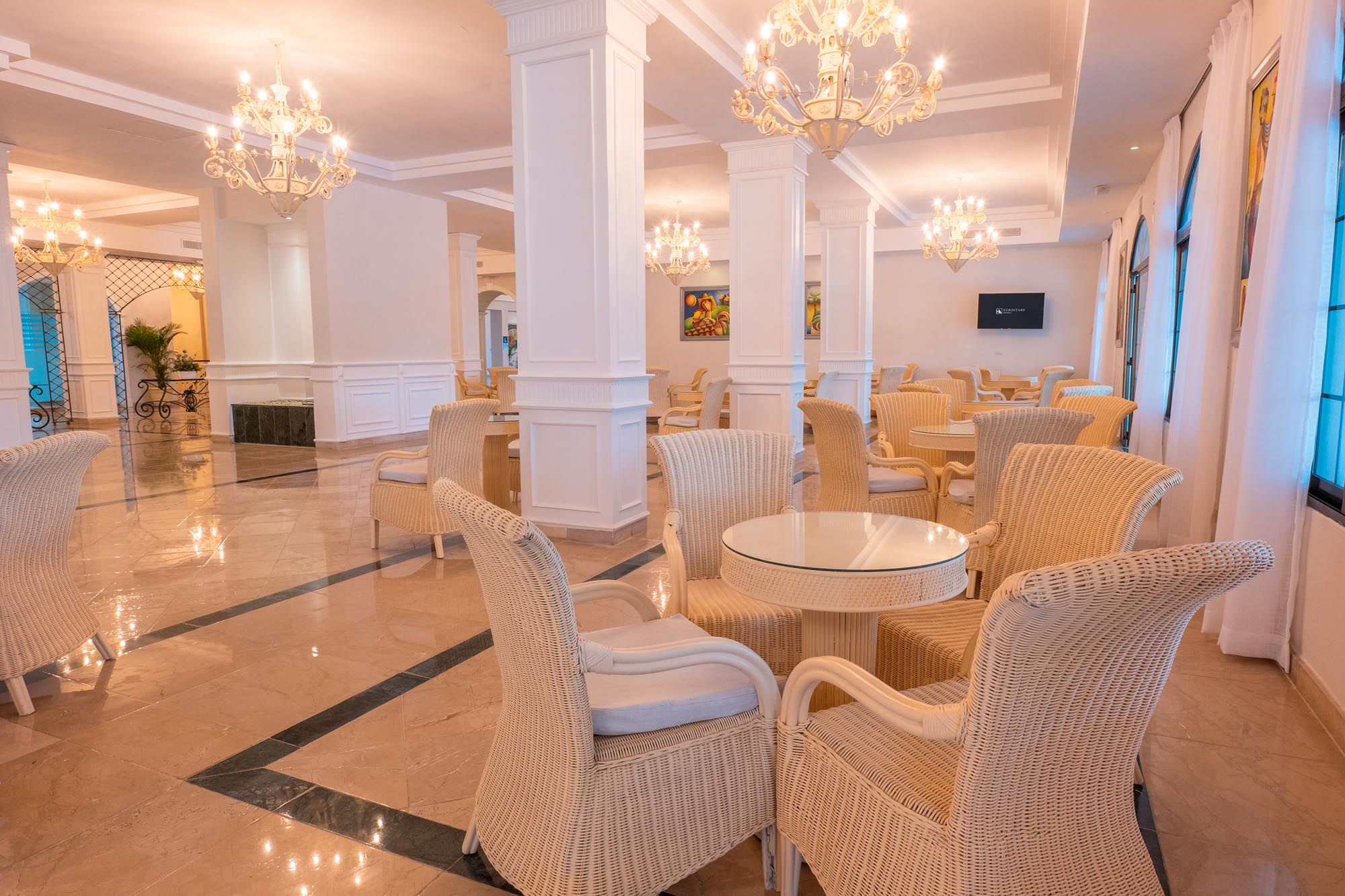 Eurostars Grand Cayacoa - photo