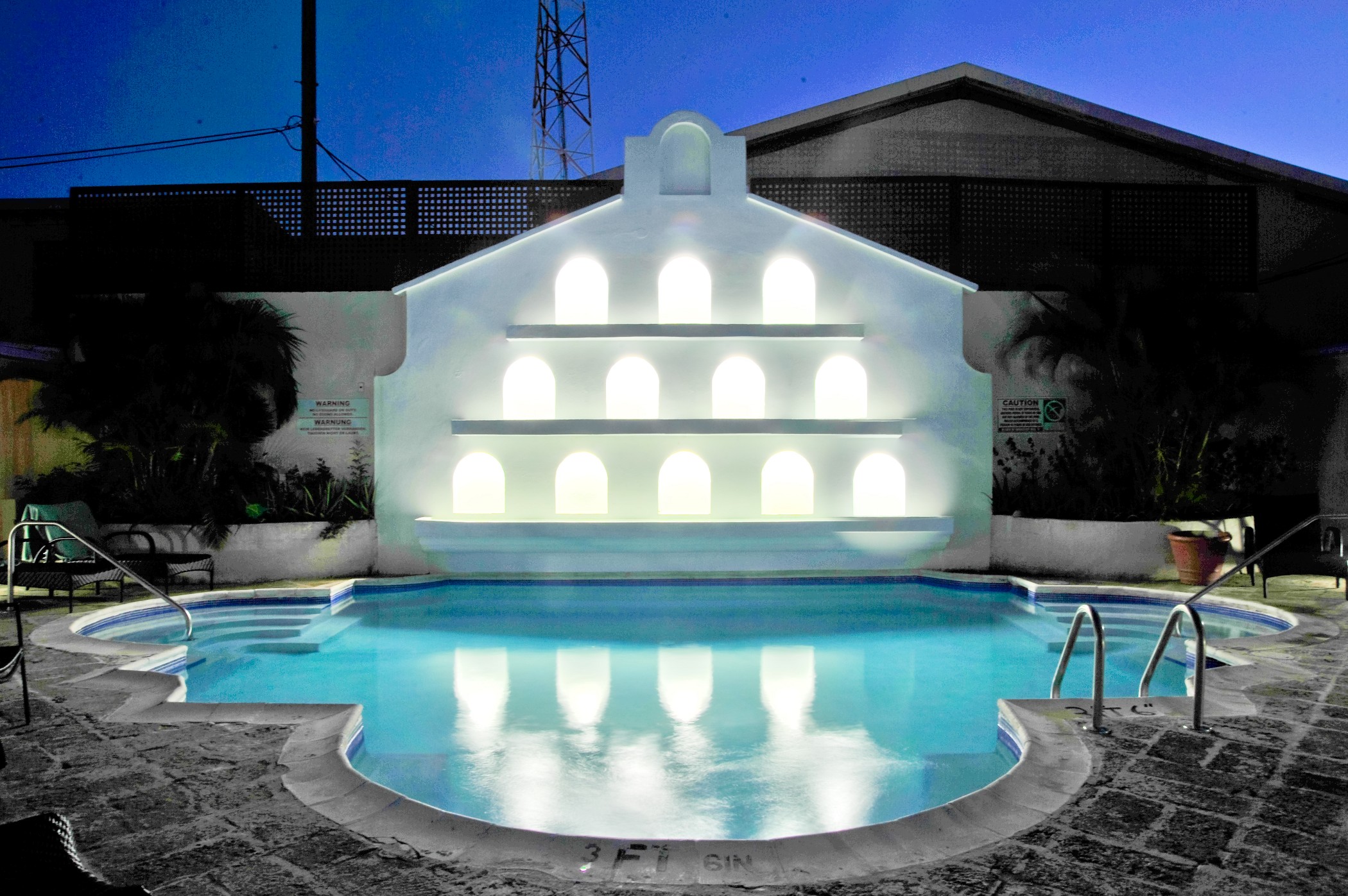 Island Inn Hotel by null