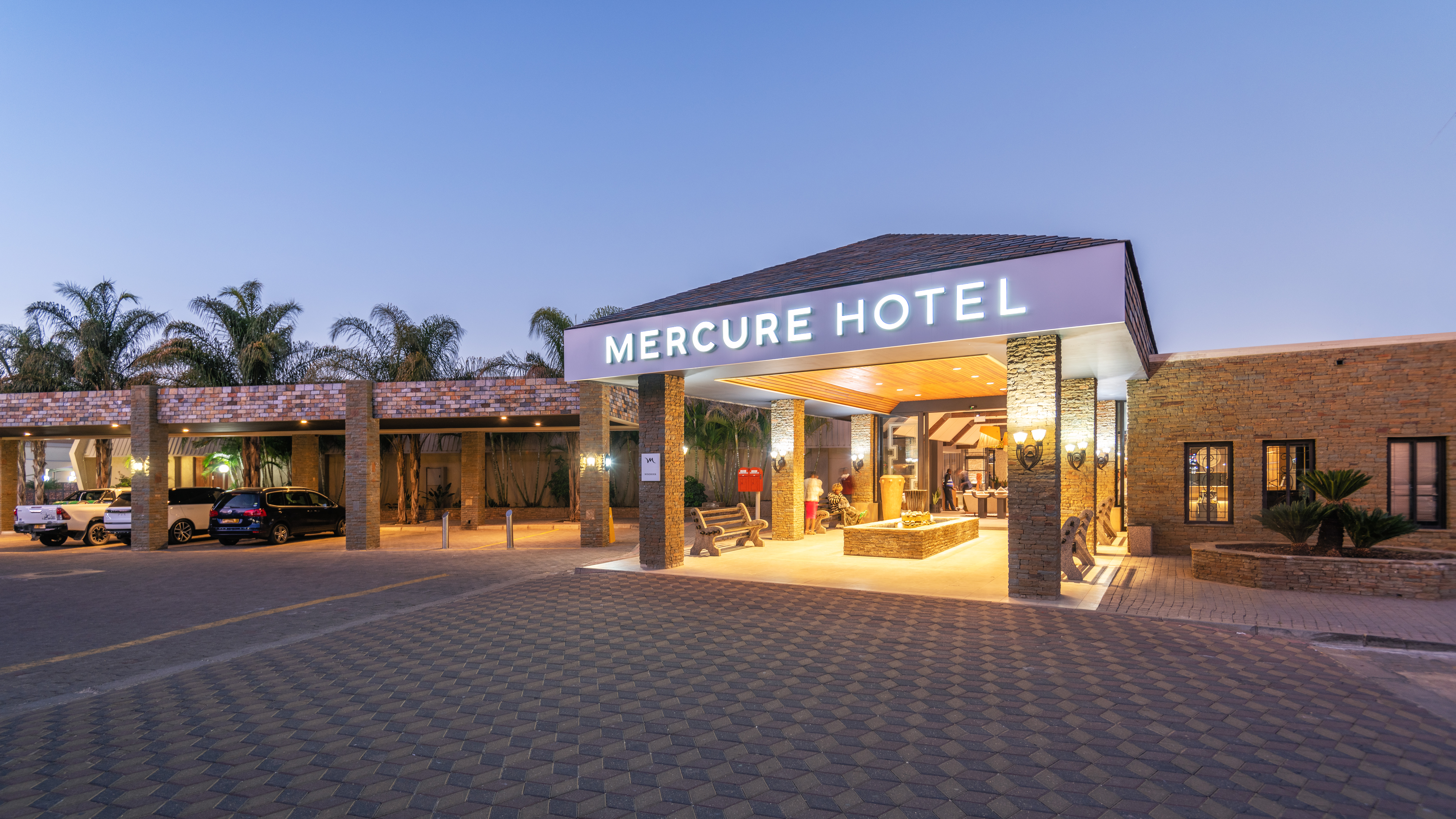 Mercure Windhoek Hotel
