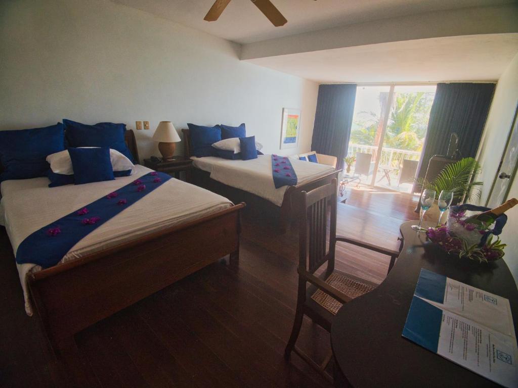 Blue Haven Hotel by null