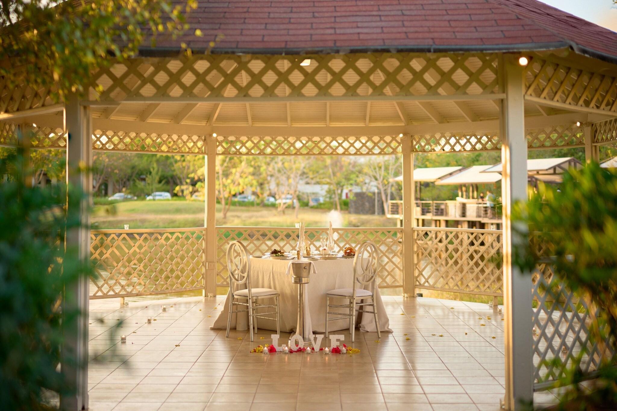 The Westin Reserva Conchal, an All-Inclusive Golf Resort & Spa by null