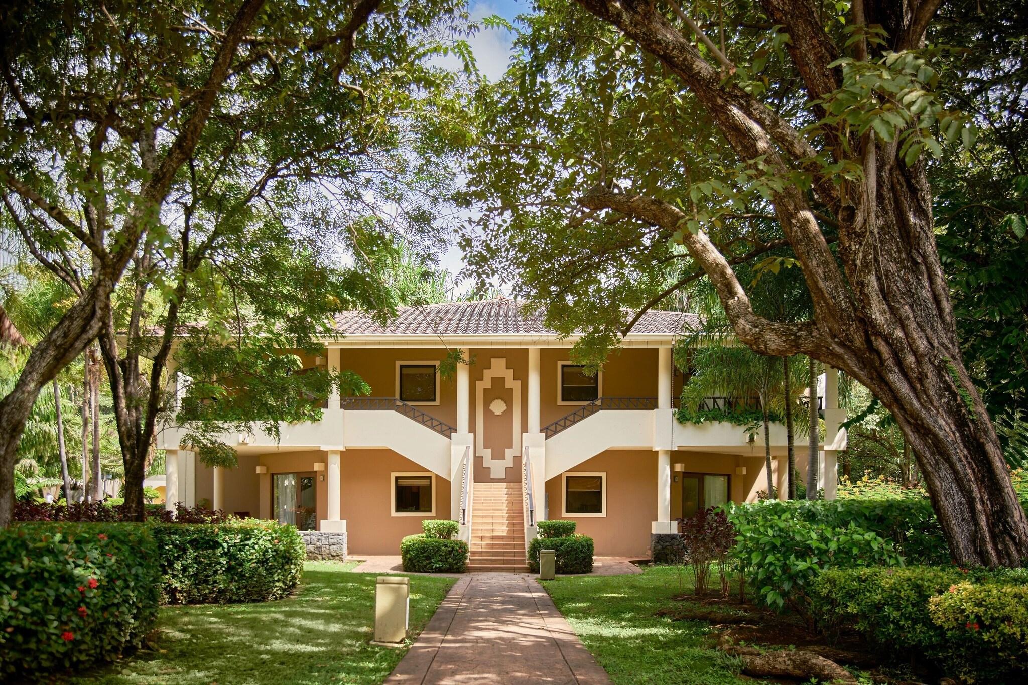 The Westin Reserva Conchal, an All-Inclusive Golf Resort & Spa by null